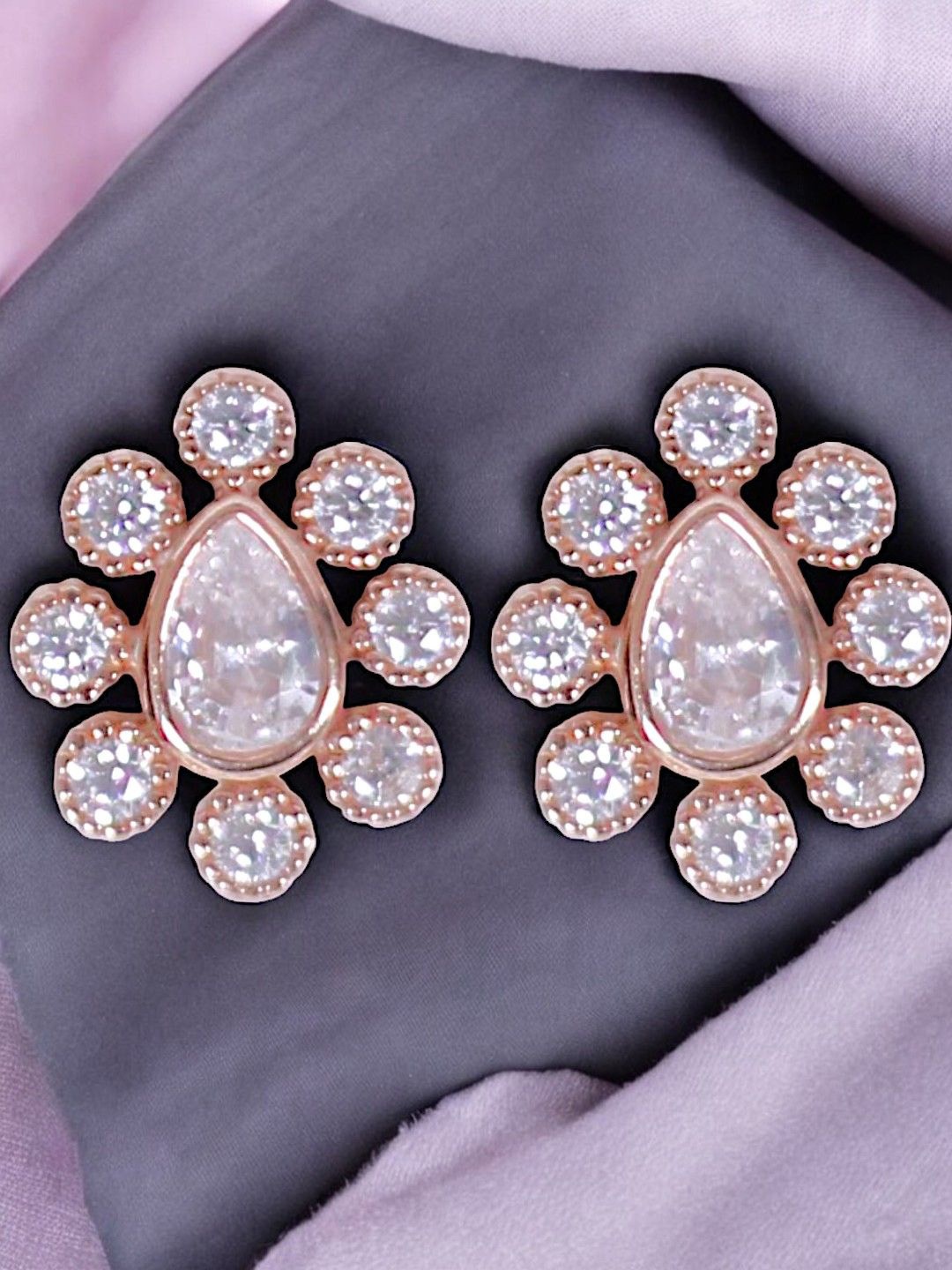 

Taraash 925 Sterling Rose Gold-Plated CZ Studded Teardrop Shaped Shaped Studs, Silver