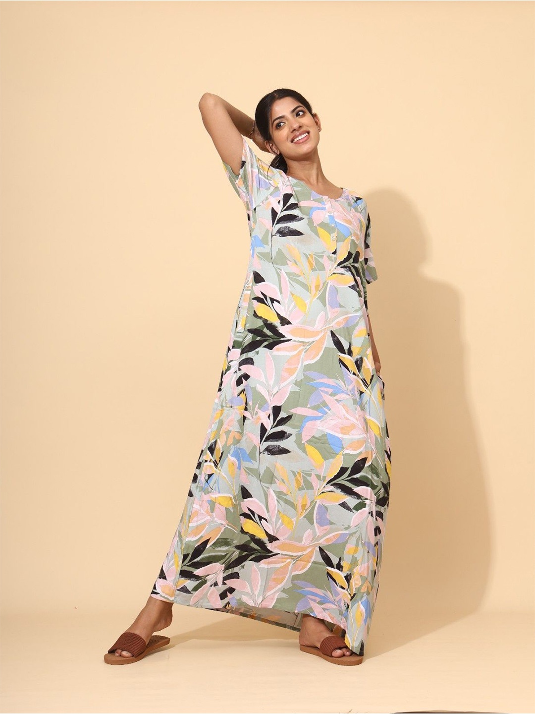

YELLOW BLOOM Women Tropical Printed Maxi Nightdress, Grey