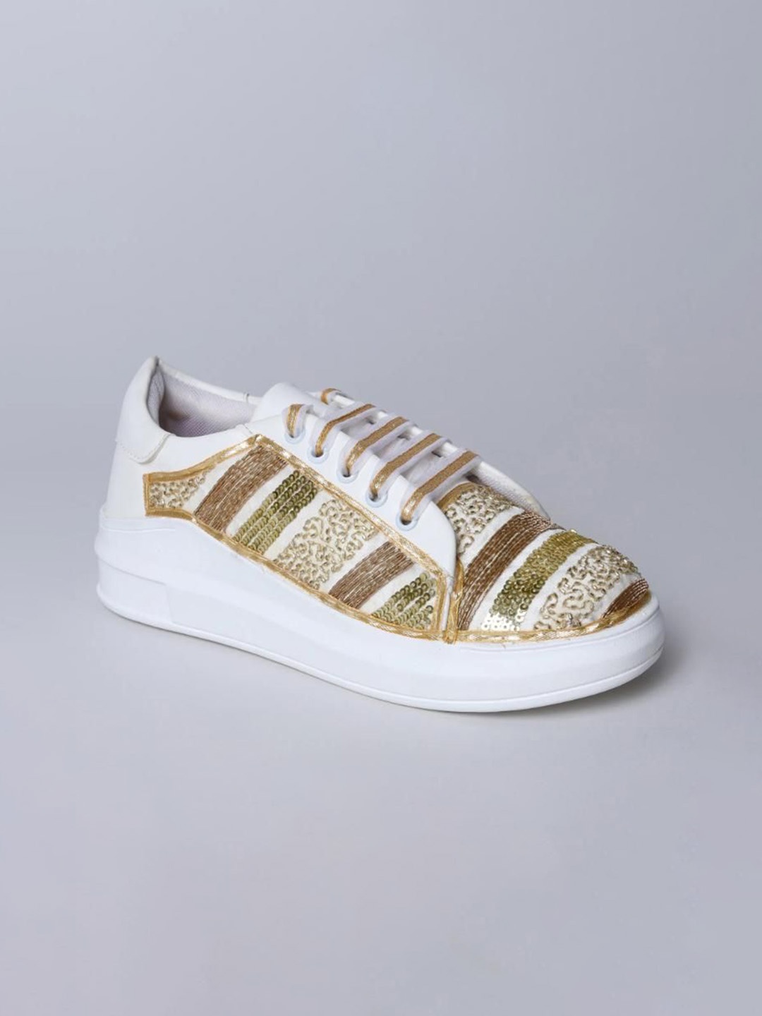 

The Saree Sneakers Women Textured Sneakers, Gold