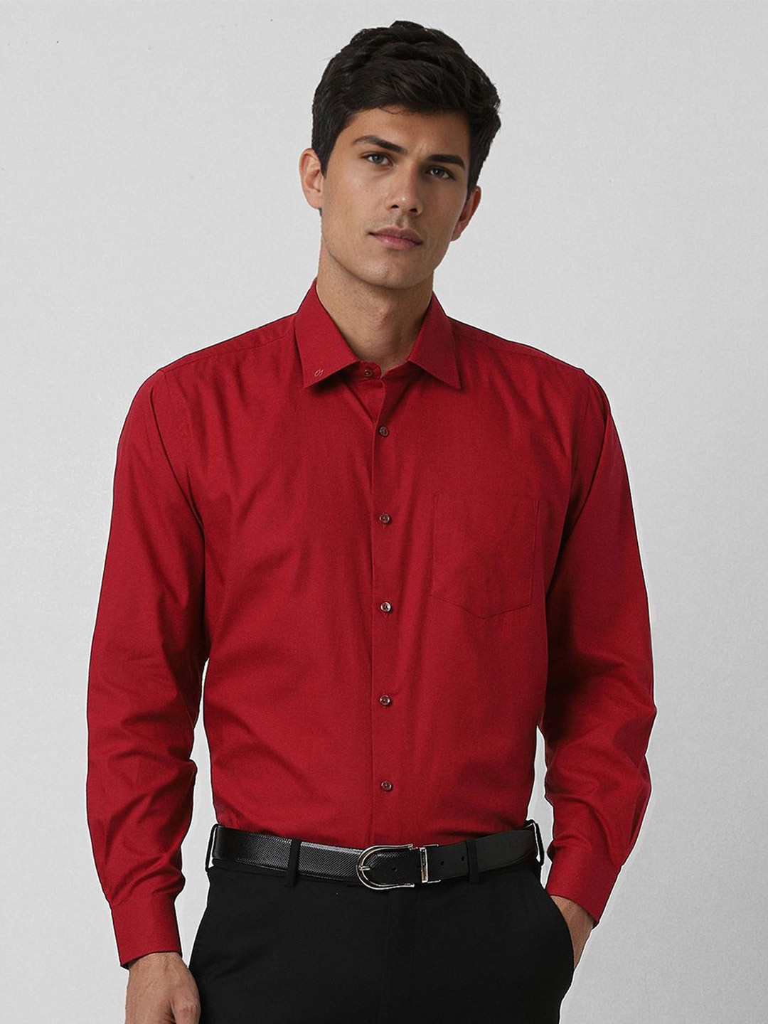 

Van Heusen Men Spread Collar Solid Cotton Formal Shirt, Red