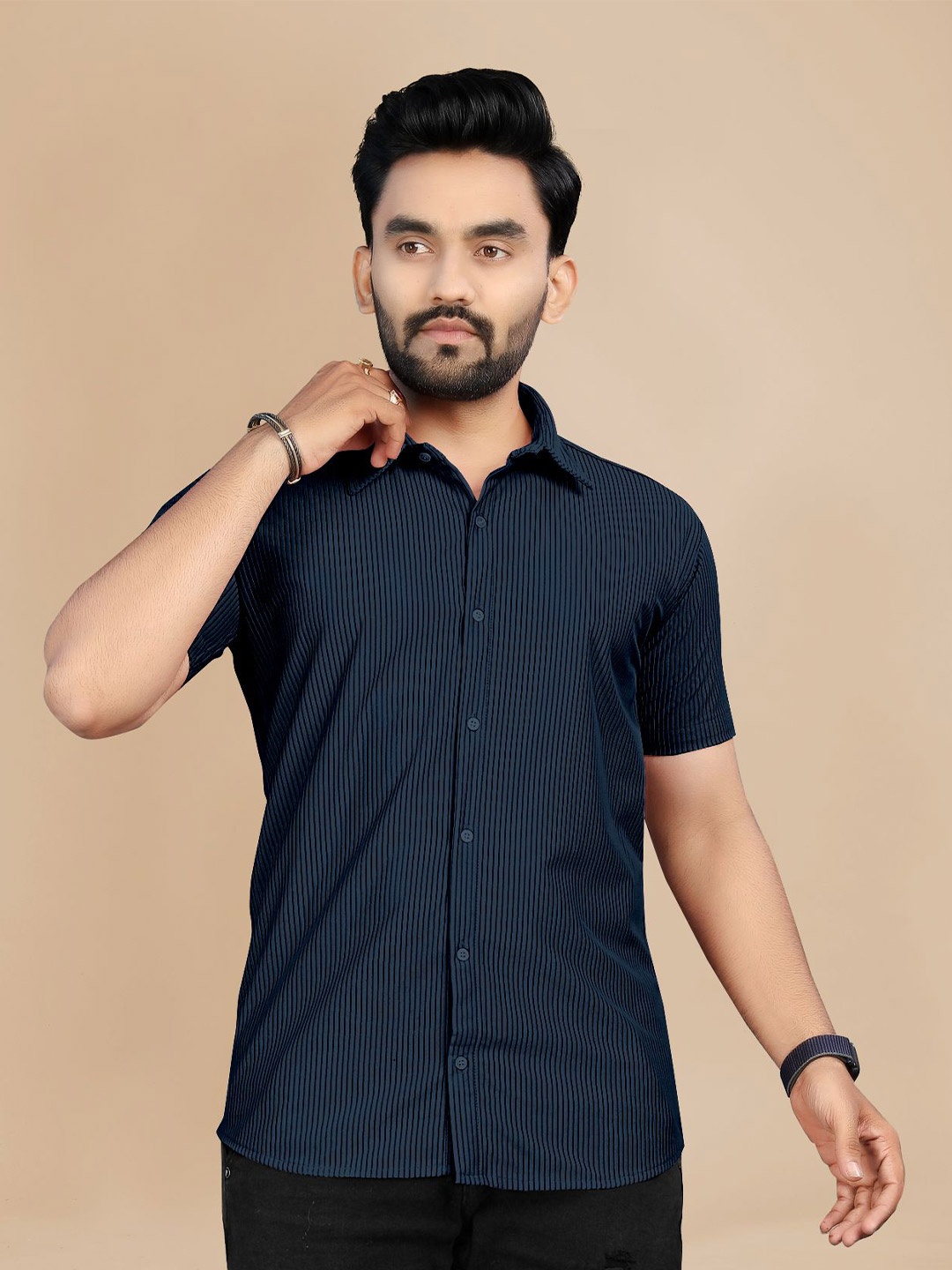

Fashion FRICKS Men Opaque Casual Shirt, Navy blue