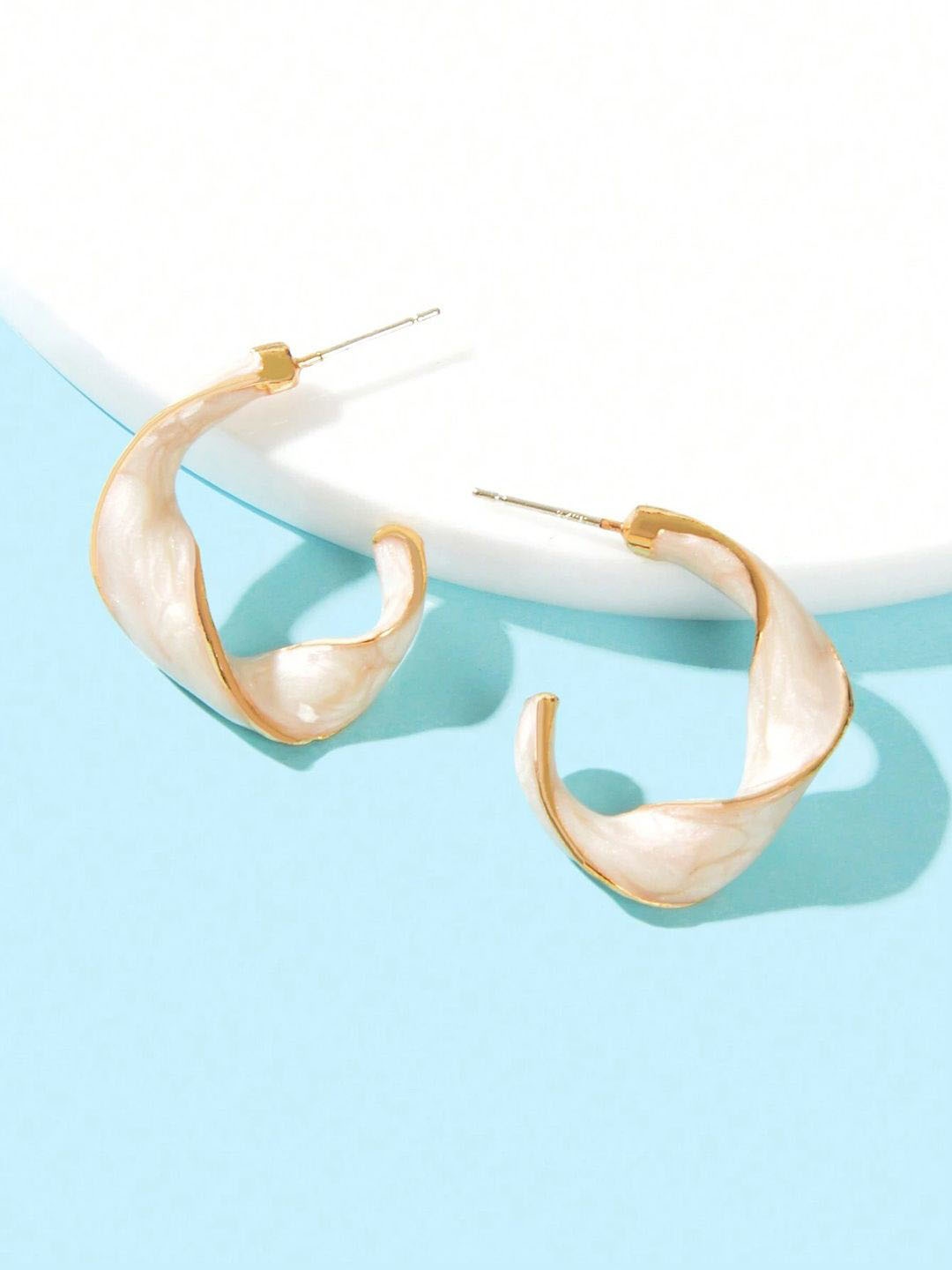

BEYTER Sterling Silver Contemporary Half Hoops, White