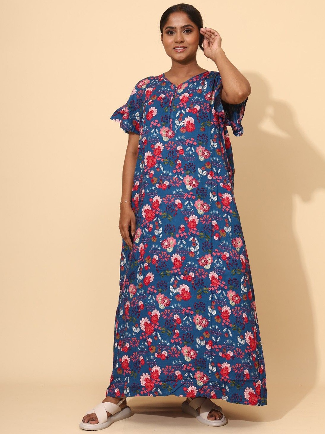 

YELLOW BLOOM Women Floral Printed Maxi Nightdress, Blue