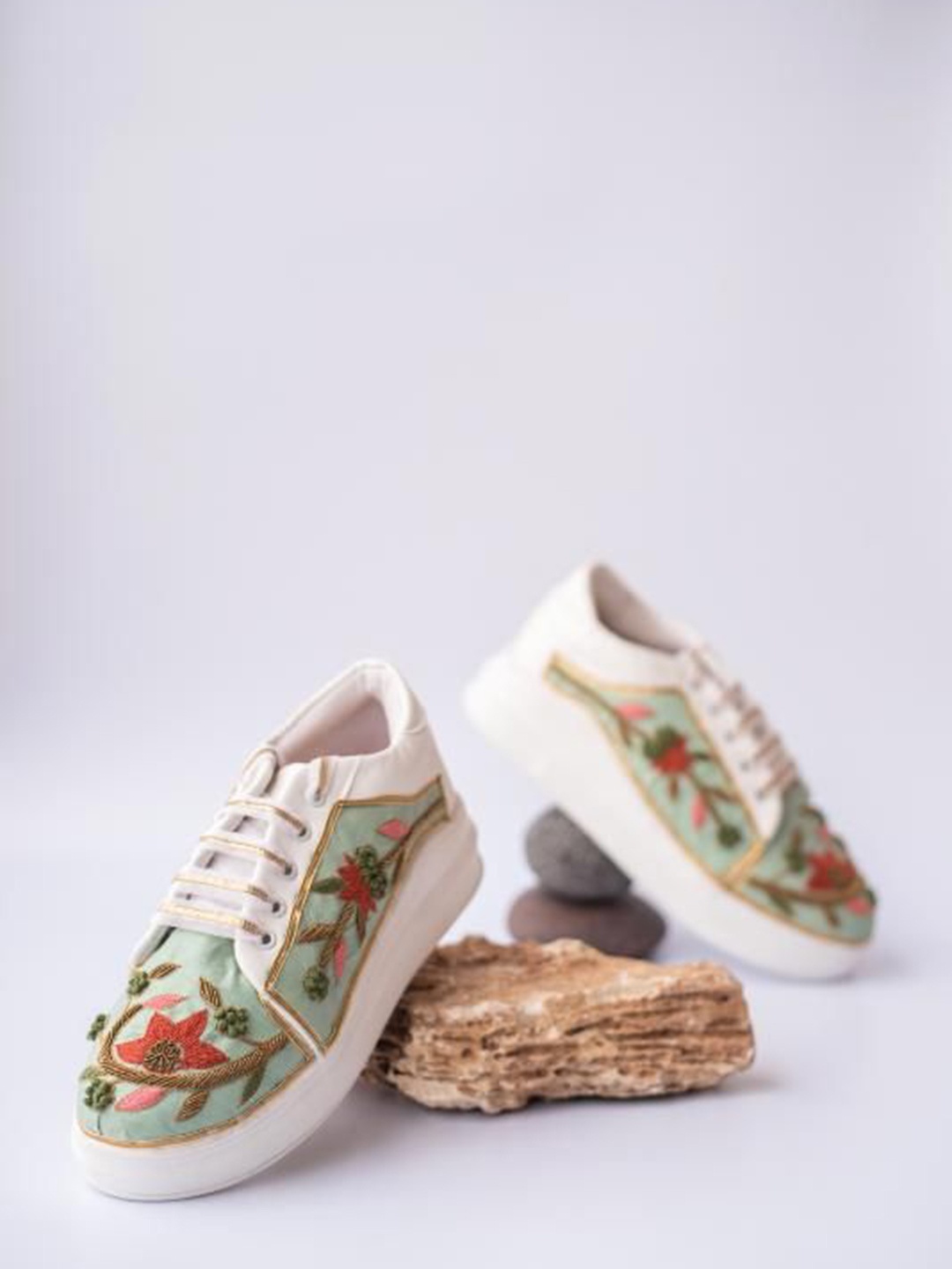 

The Saree Sneakers Women Textured Sneakers, Sea green