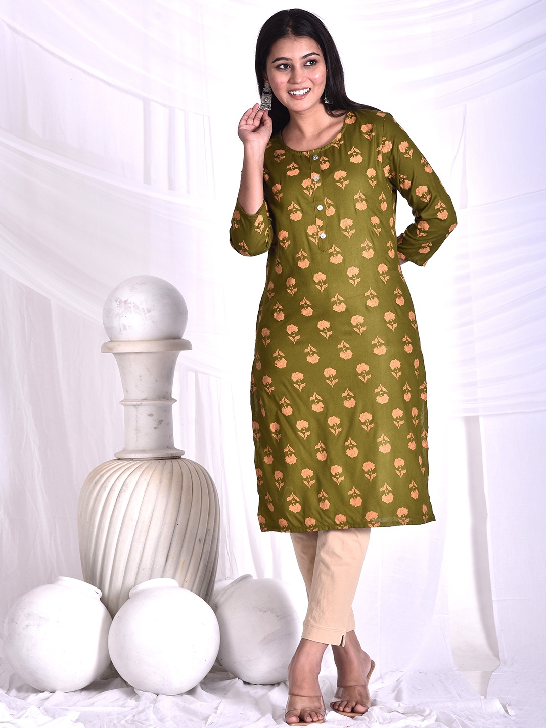 

Rashmi Shree Creation Women Floral Printed Kurta, Green