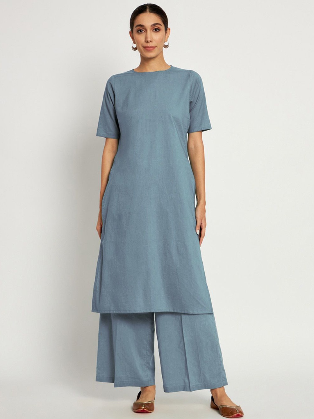 

Thevasa Round Neck Pure Cotton Tunic And Trouser, Grey