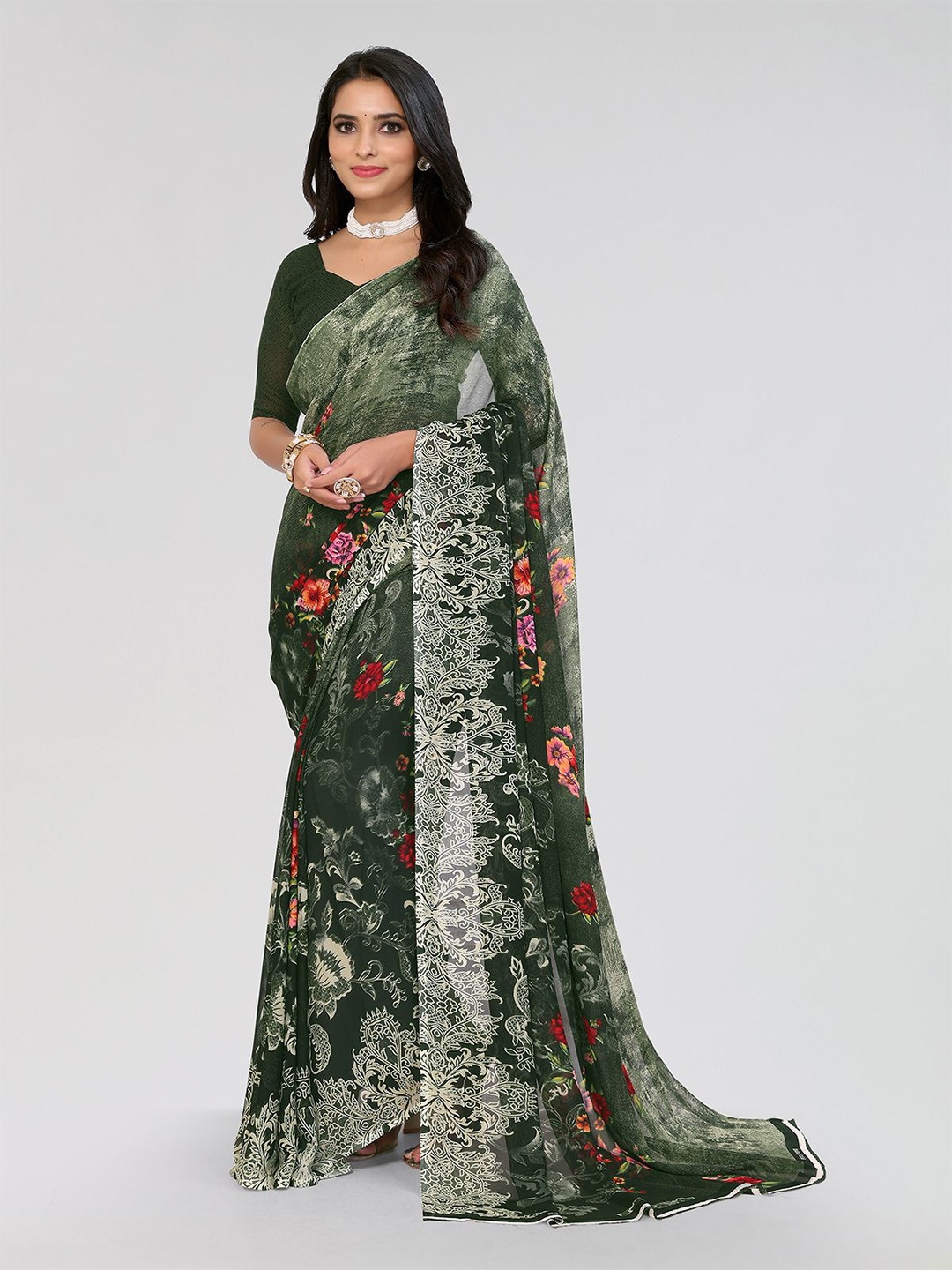 

Moda Rapido Floral Printed Saree, Green