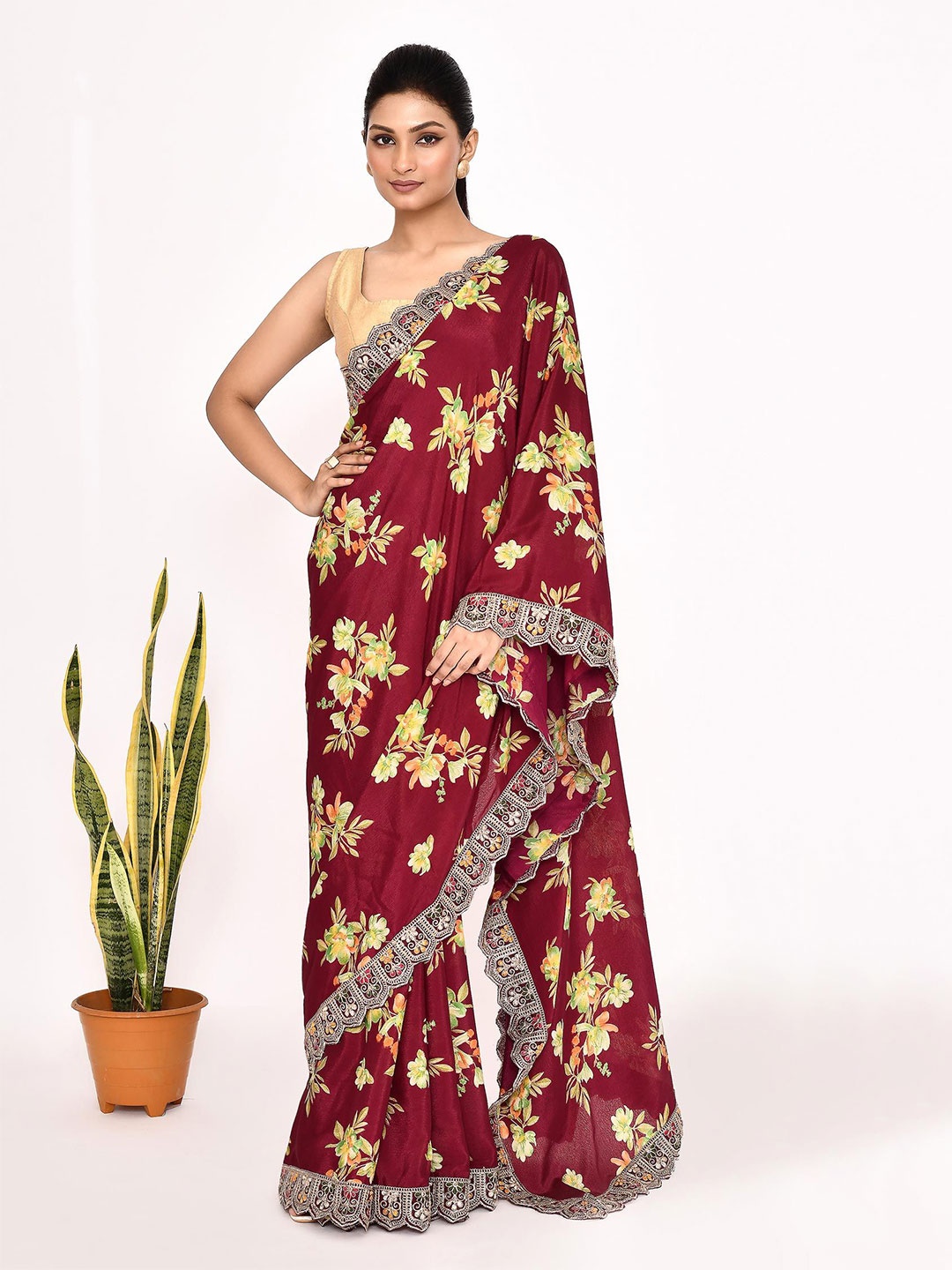 

Manu Designer Floral Printed Embroidered Saree, Maroon