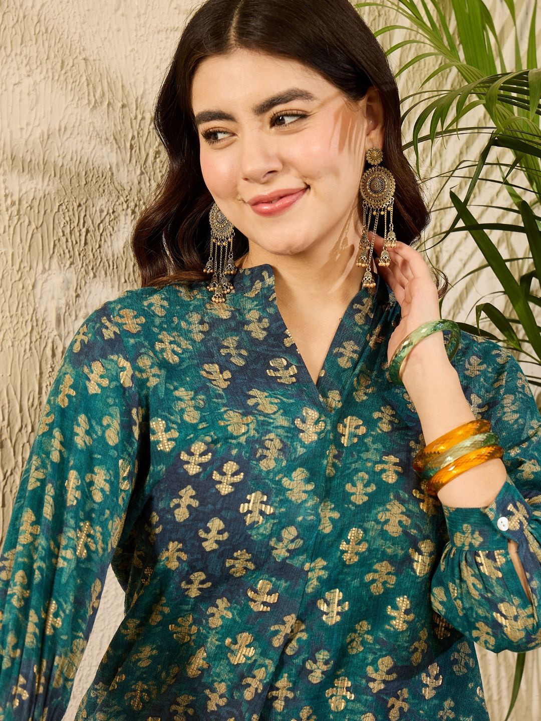 

AHIKA Women Mandarin Collar Ethnic Top, Blue