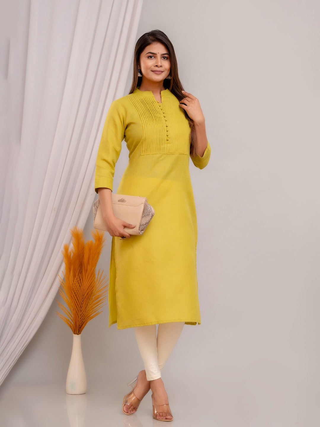 

ClothAura Mandarin Collar Straight Kurta, Yellow