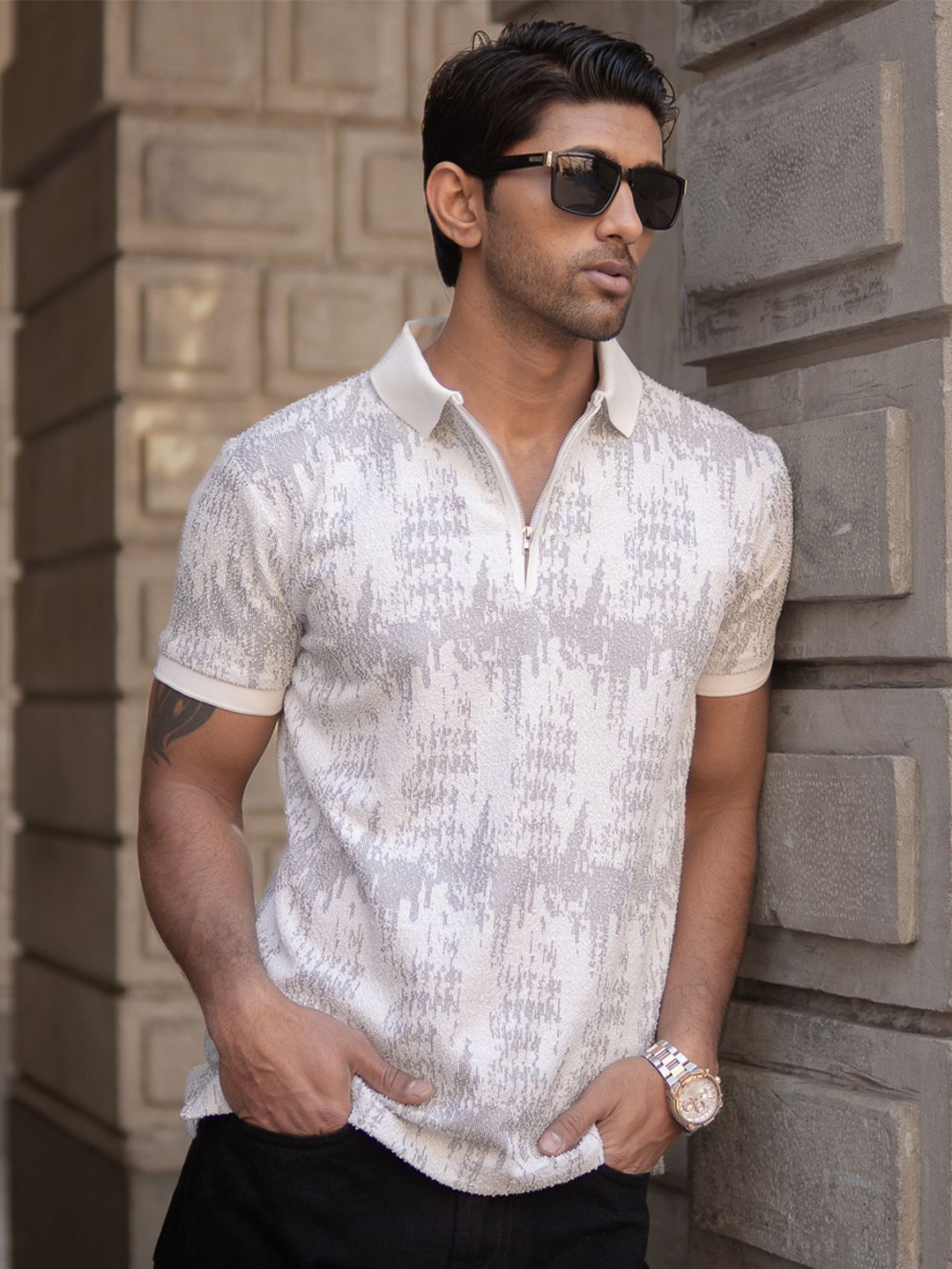 

Powerlook Men Abstract Printed Polo Collar T-shirt, Cream
