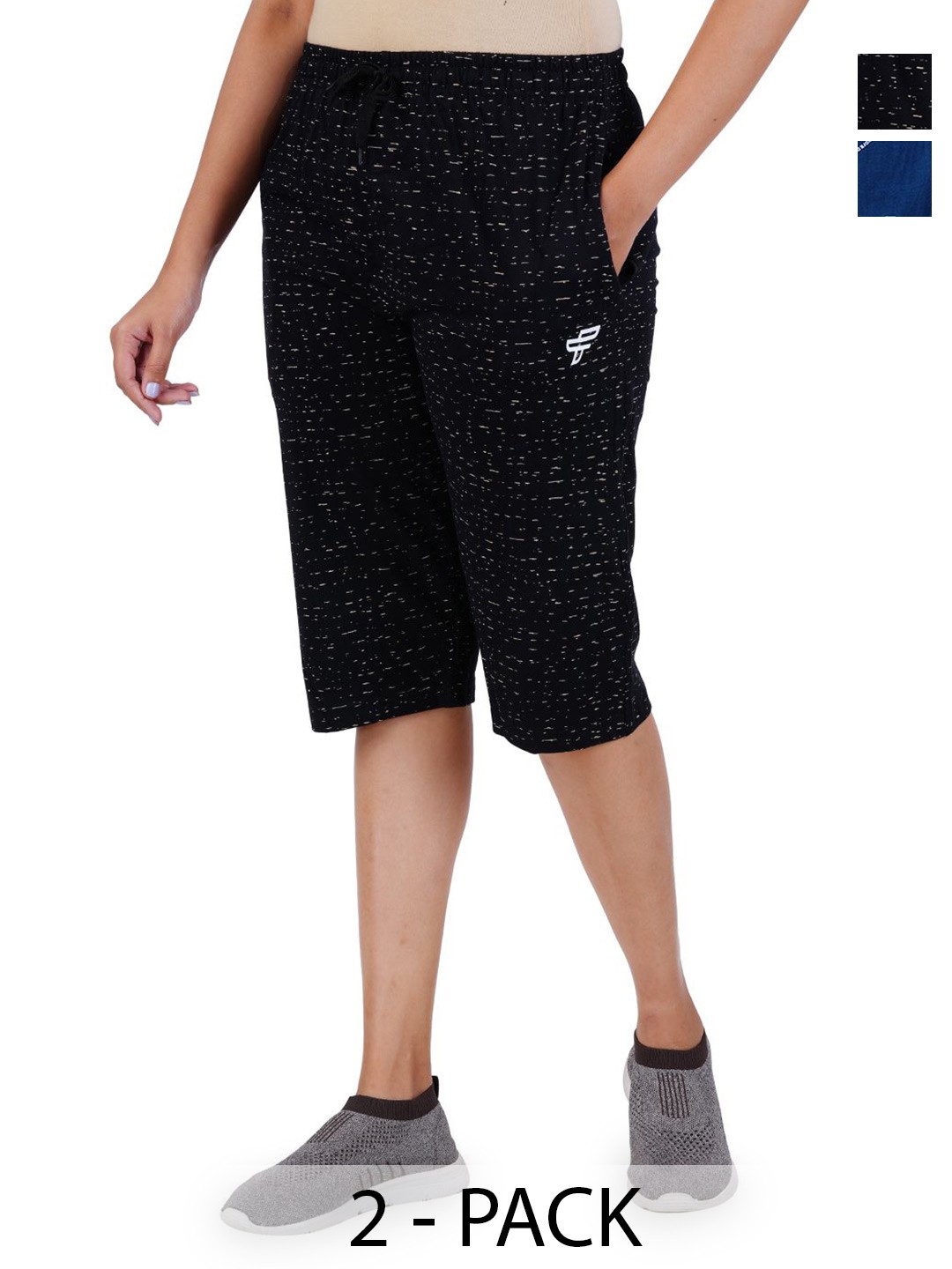 

FEEL TRACK Women Printed Capris, Black