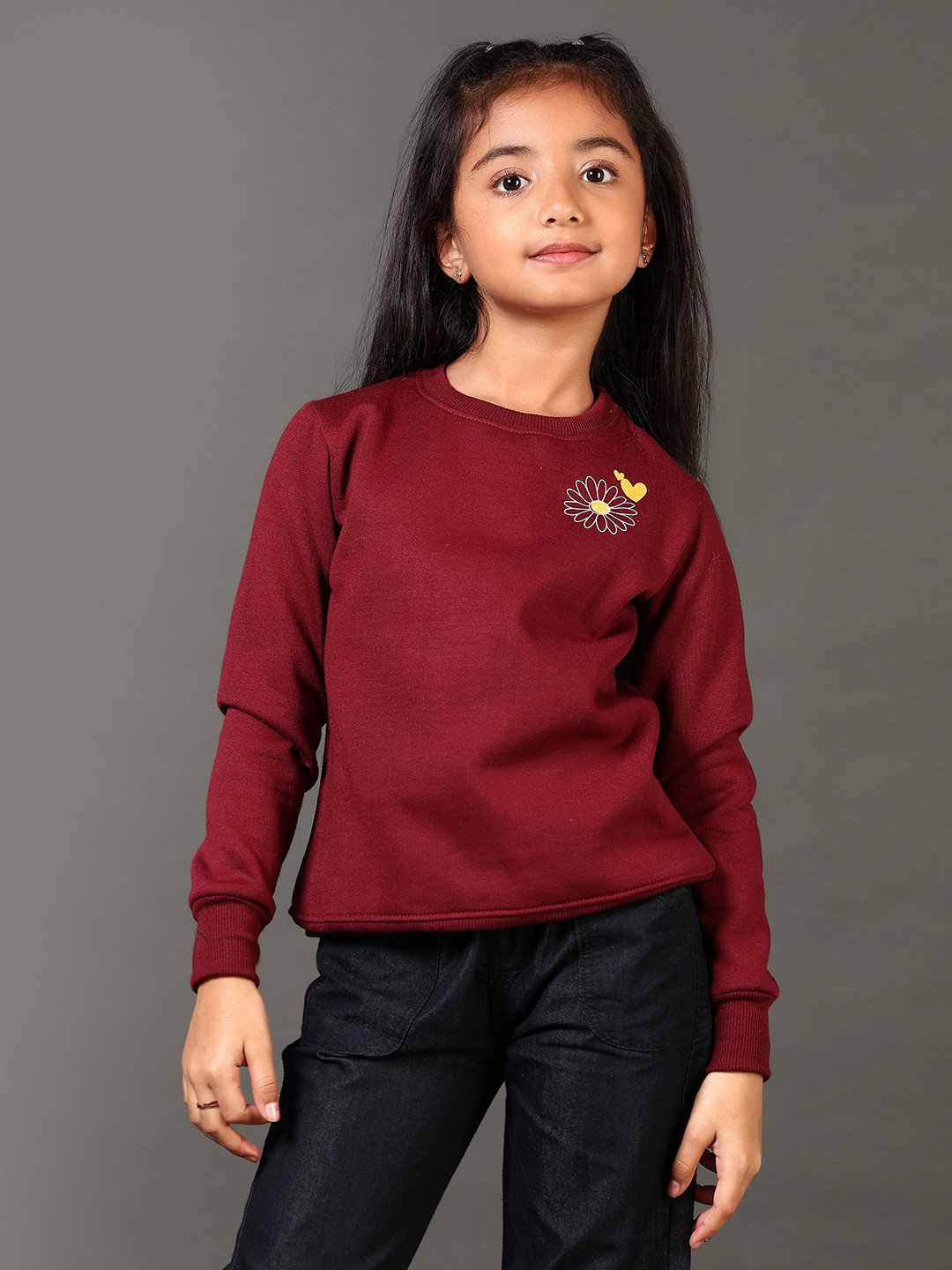 

V-Mart Girls Printed Sweatshirt, Maroon