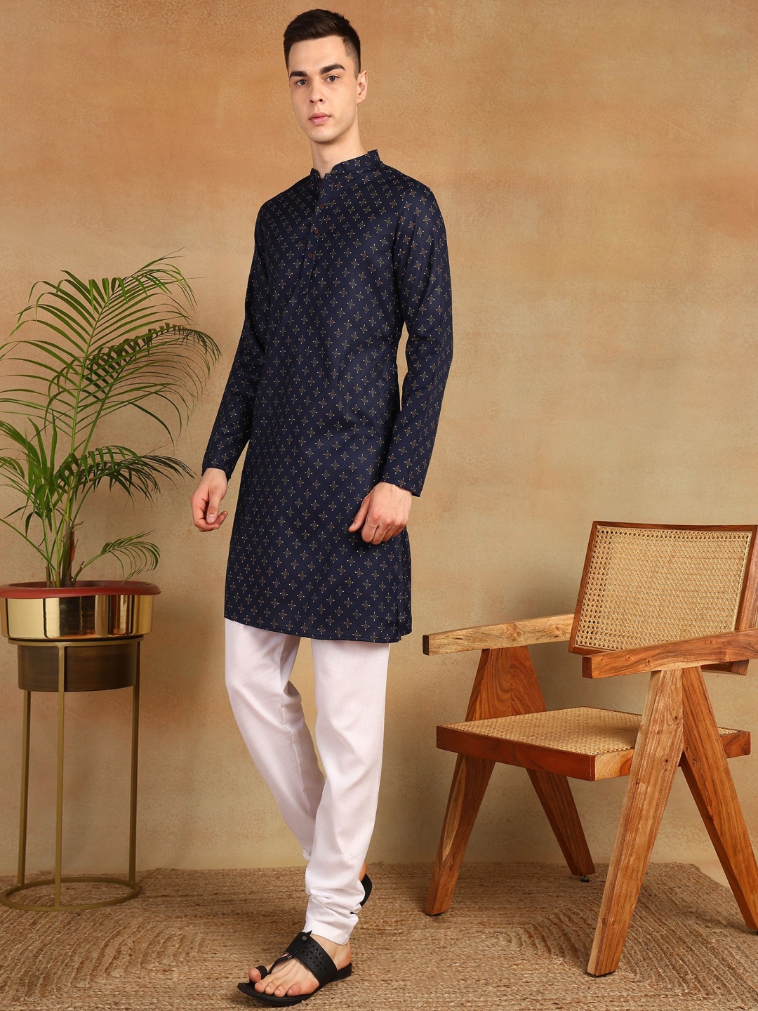 

Anouk Navy Blue Ethnic Motifs Woven Design Mandarin Collar Straight Kurta
