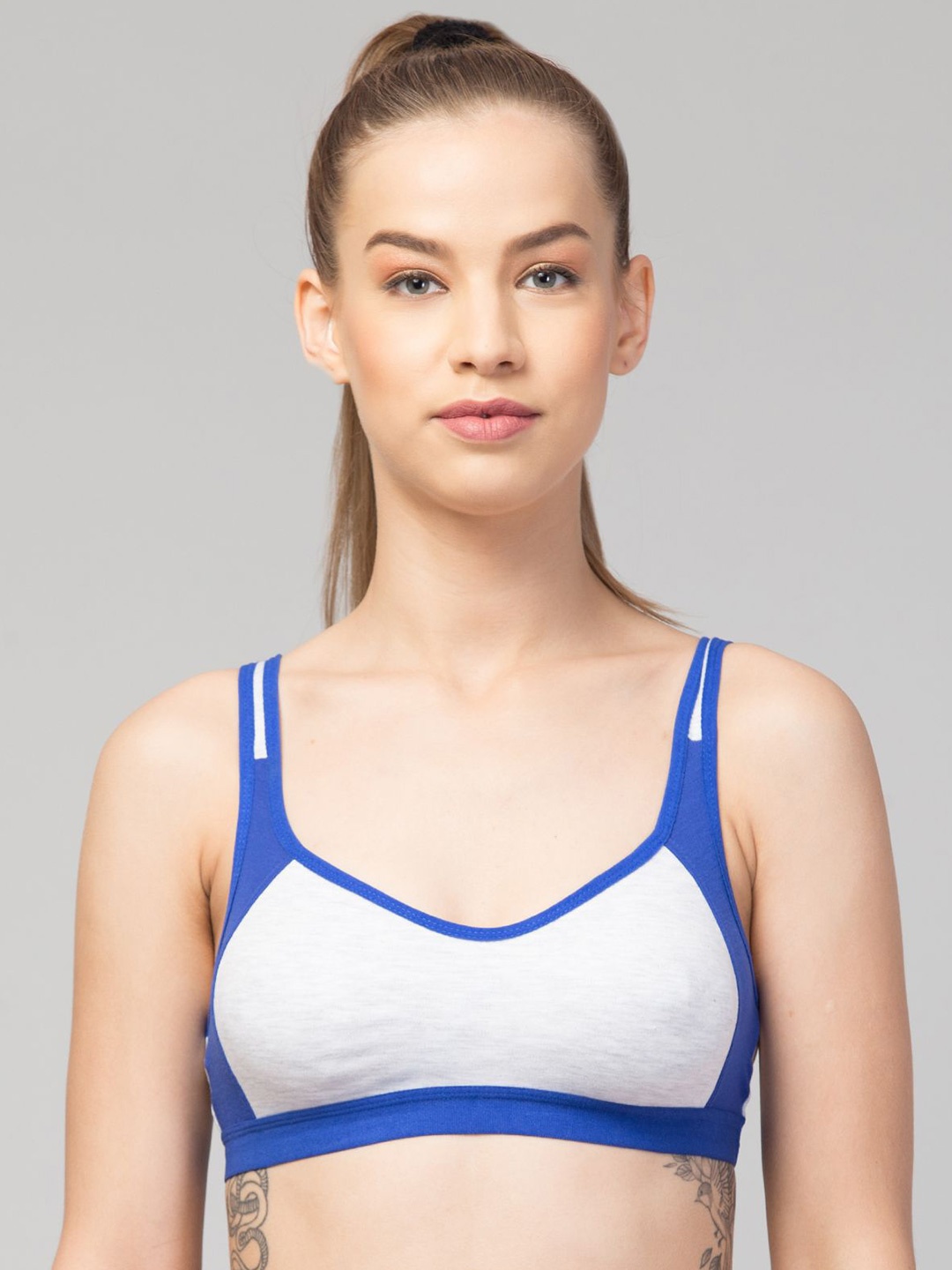 

Apraa & Parma Women Full Coverage Sports Bra, Blue