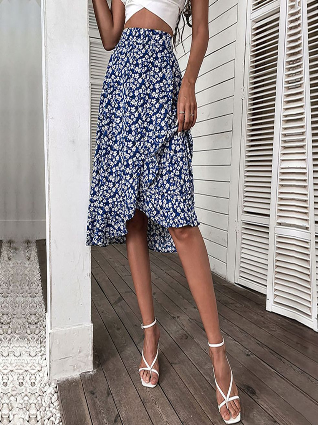 

StyleCast x Revolte Printed Flared Skirt, Blue