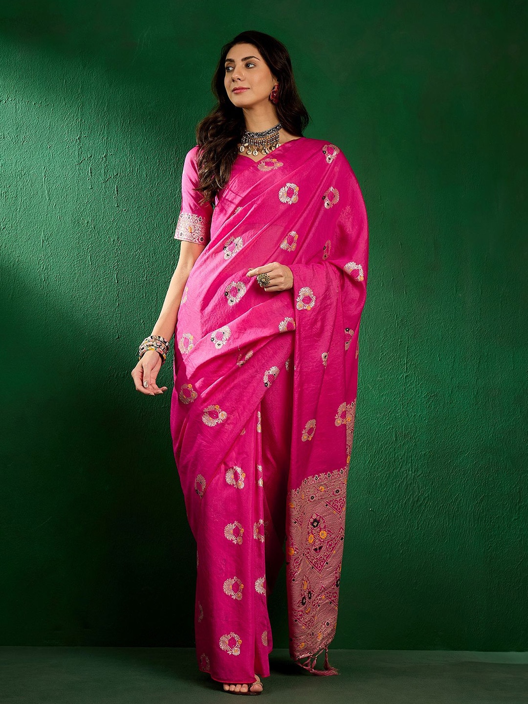 

KIMISHA Woven Design Zari Banarasi Saree, Pink