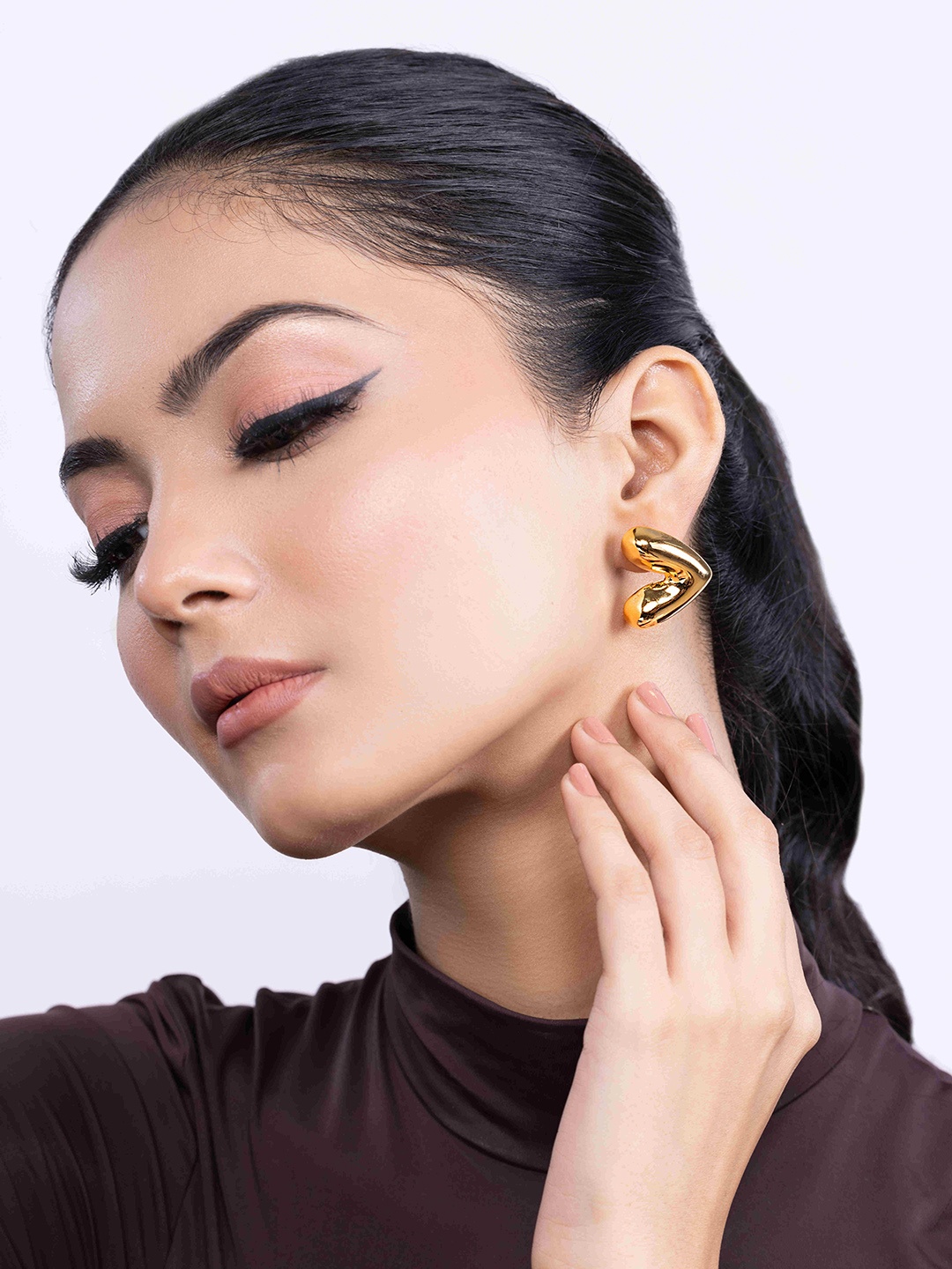 

KAORI BY SHREYA AGARWAL Gold-Plated Stainless Steel Contemporary Studs