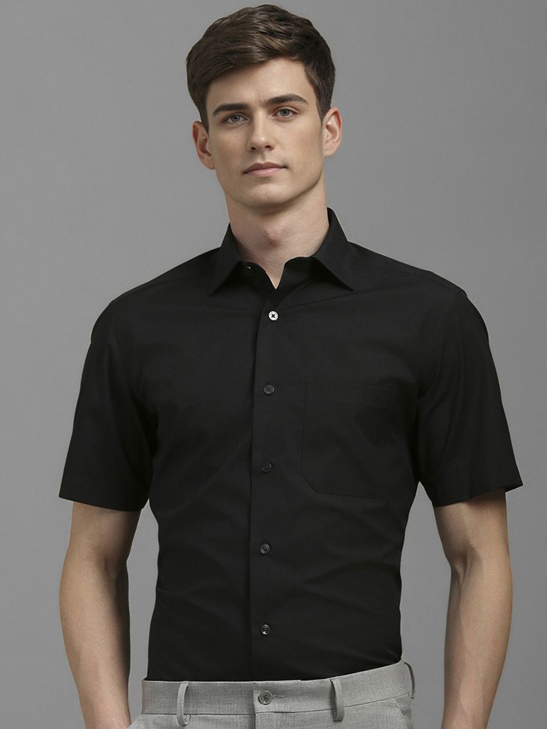 

Louis Philippe Men Classic Fit Spread Collar Solid Cotton Formal Shirt, Black