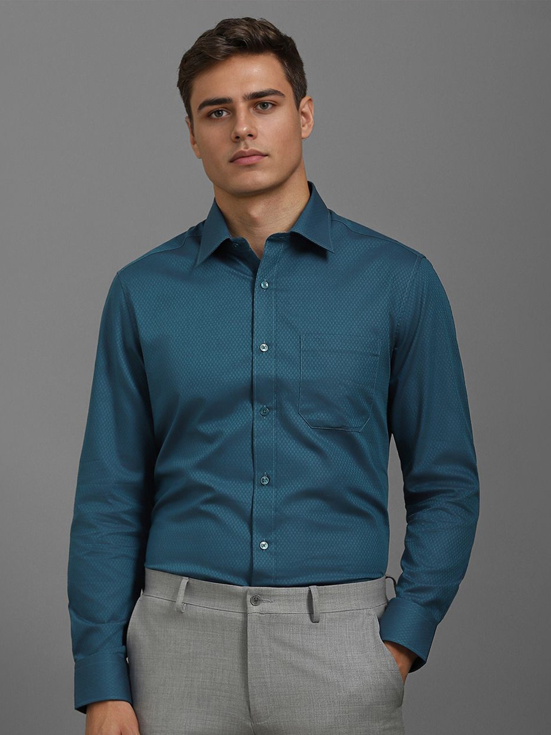 

Louis Philippe Men Classic Fit Spread Collar Textured Cotton Formal Shirt, Teal