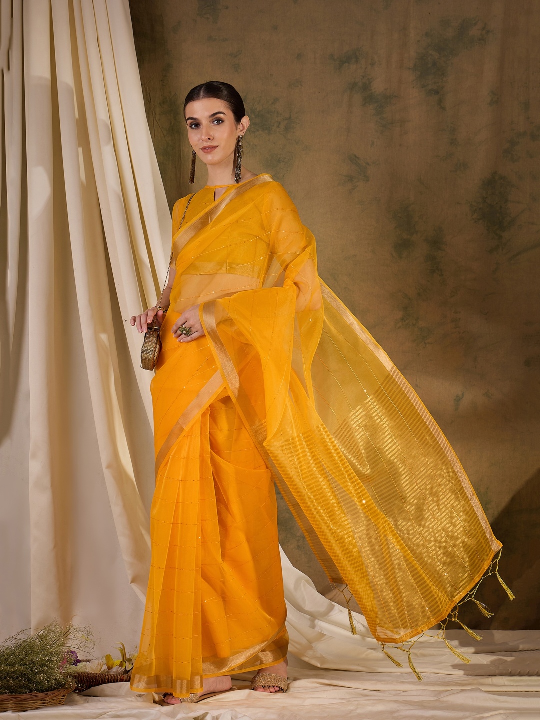 

KALINI Solid Zari Organza Saree, Yellow