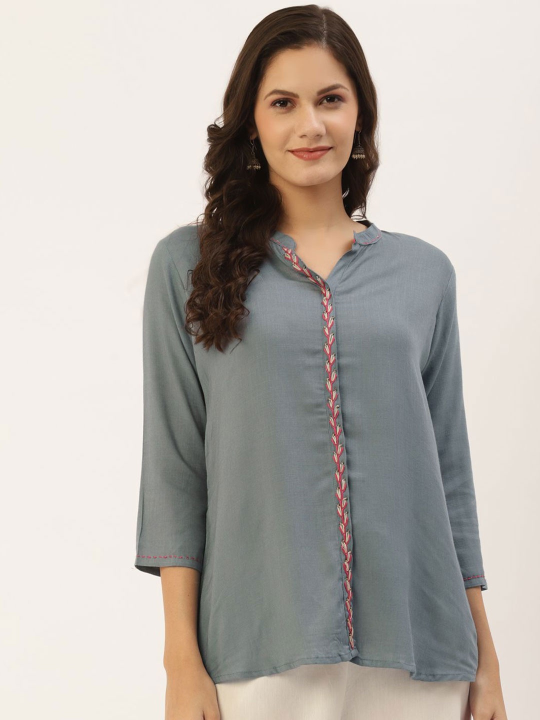 

INDYES Embroidered Thread Work Thread Work Kurti, Grey