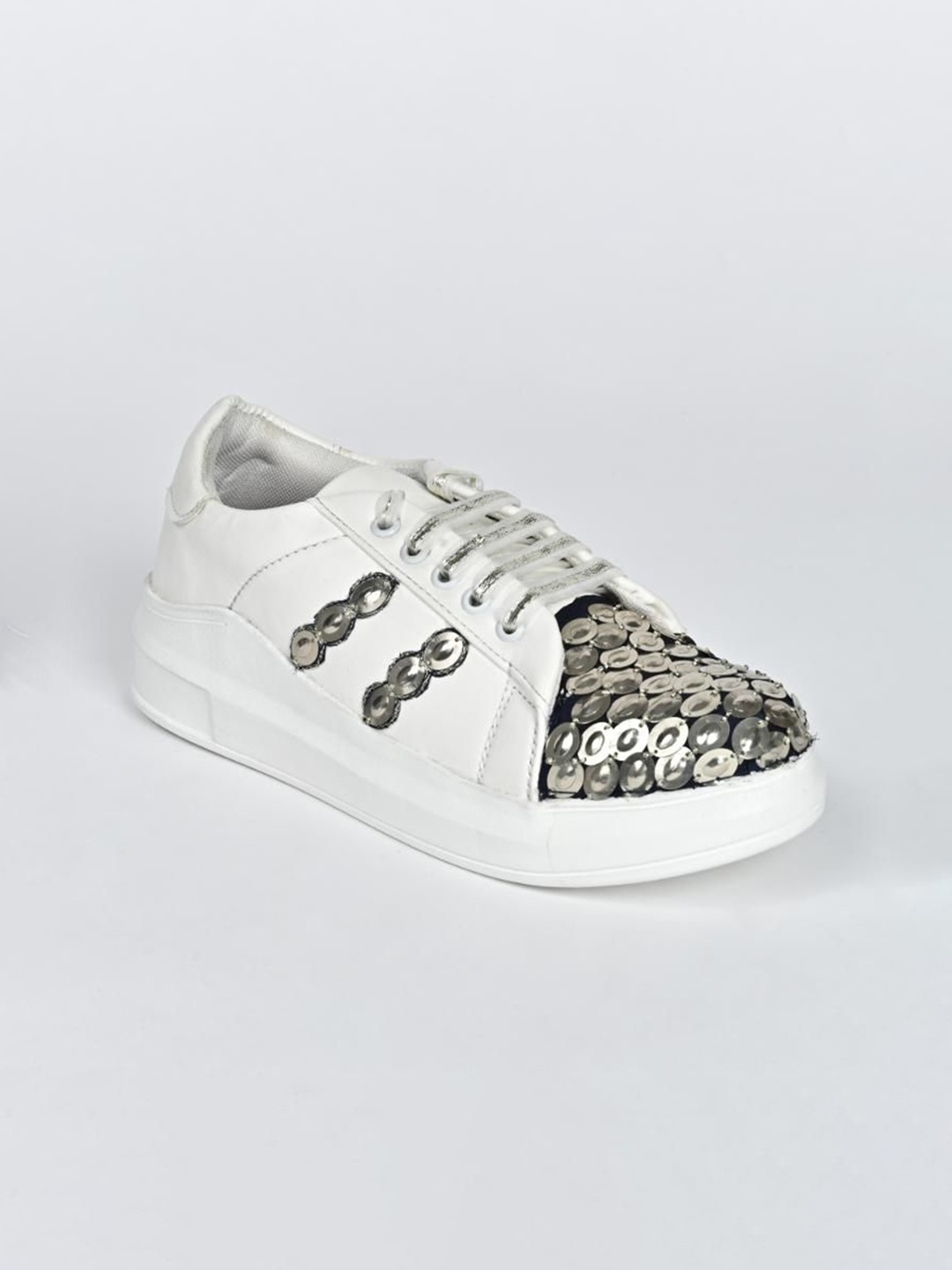 

The Saree Sneakers Women Textured Sneakers, Silver