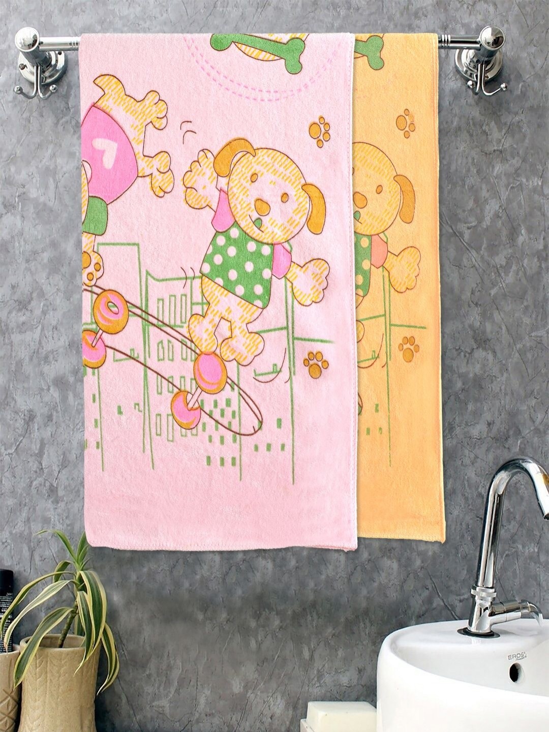 

FABINALIV Yellow & Pink 2 Printed Cotton 420 GSM Bath Towel