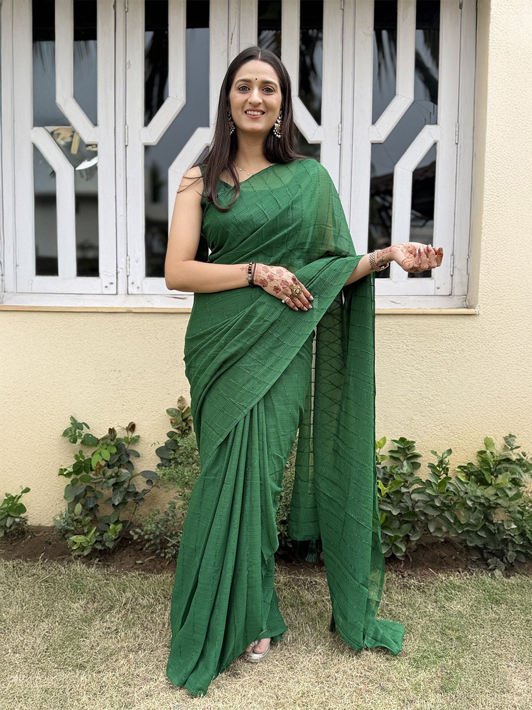 

A TO Z CART Striped Pure Chiffon Saree, Green
