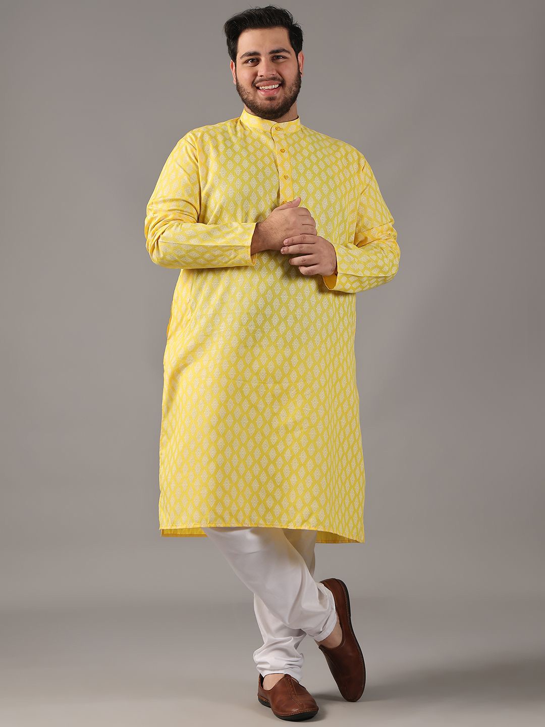 

SOJANYA PLUS Size Ethnic Motifs Printed Band Collar Straight Kurta, Yellow