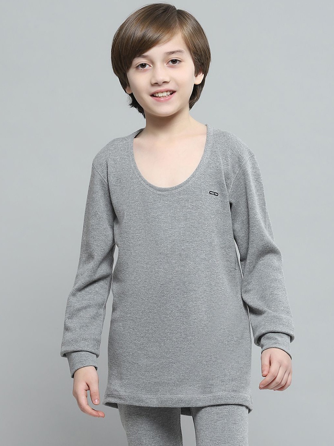 

Monte Carlo Kids Round Neck Thermal Top, Grey