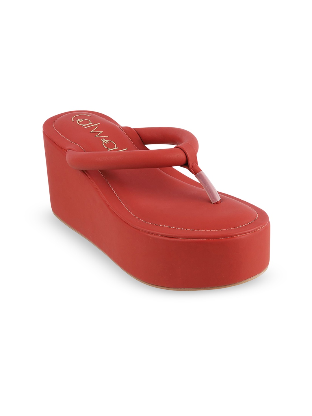 

Catwalk Wedge Pumps, Red