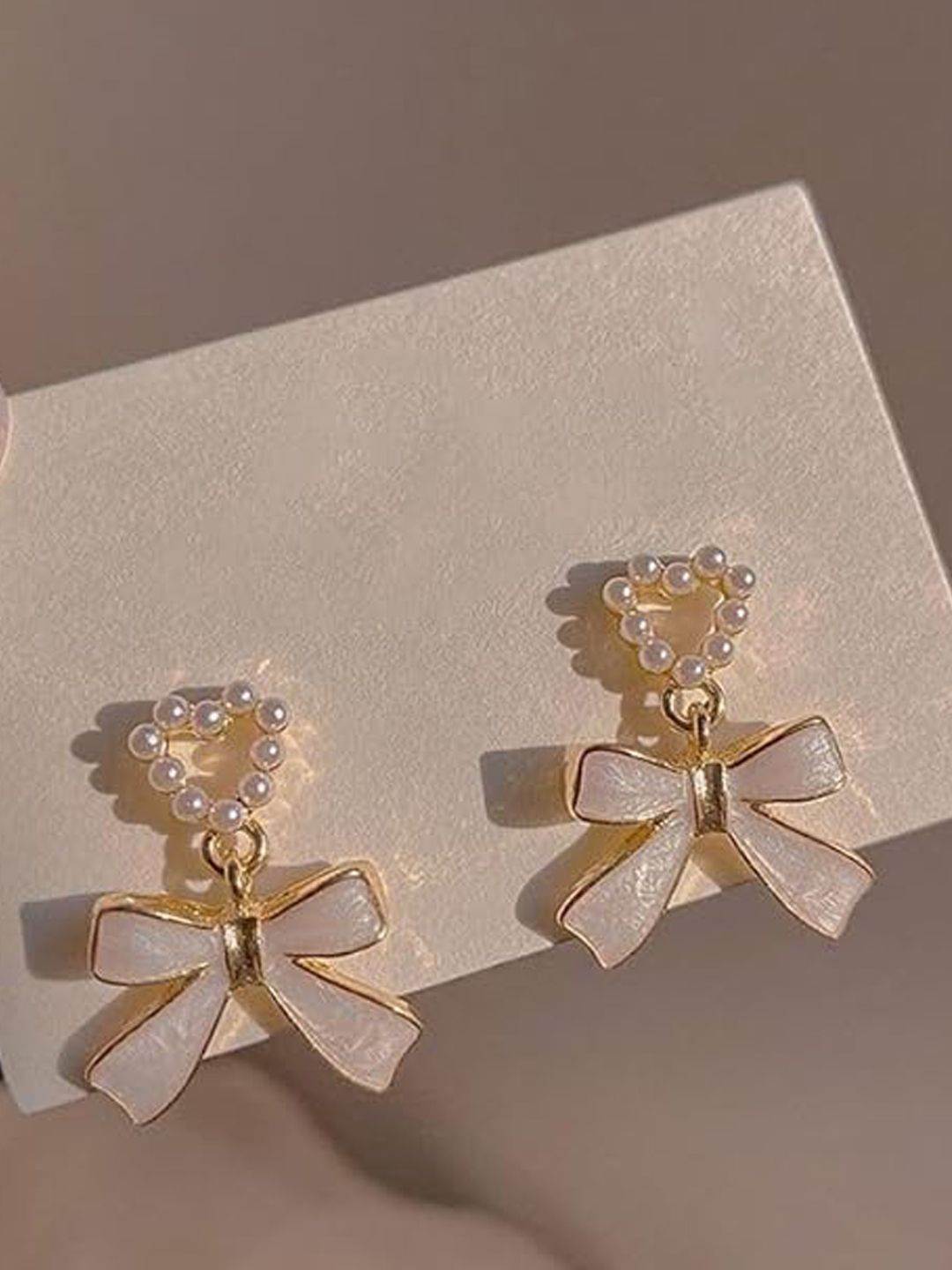 

BEYTER Korean Sterling Silver Artificial Stones & Beaded Contemporary Shaped Drop Earring, White