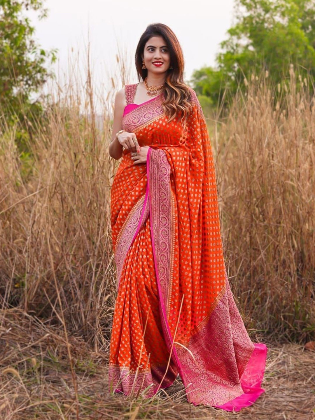 

Manu Designer Woven Design Zari Art Silk Saree, Orange