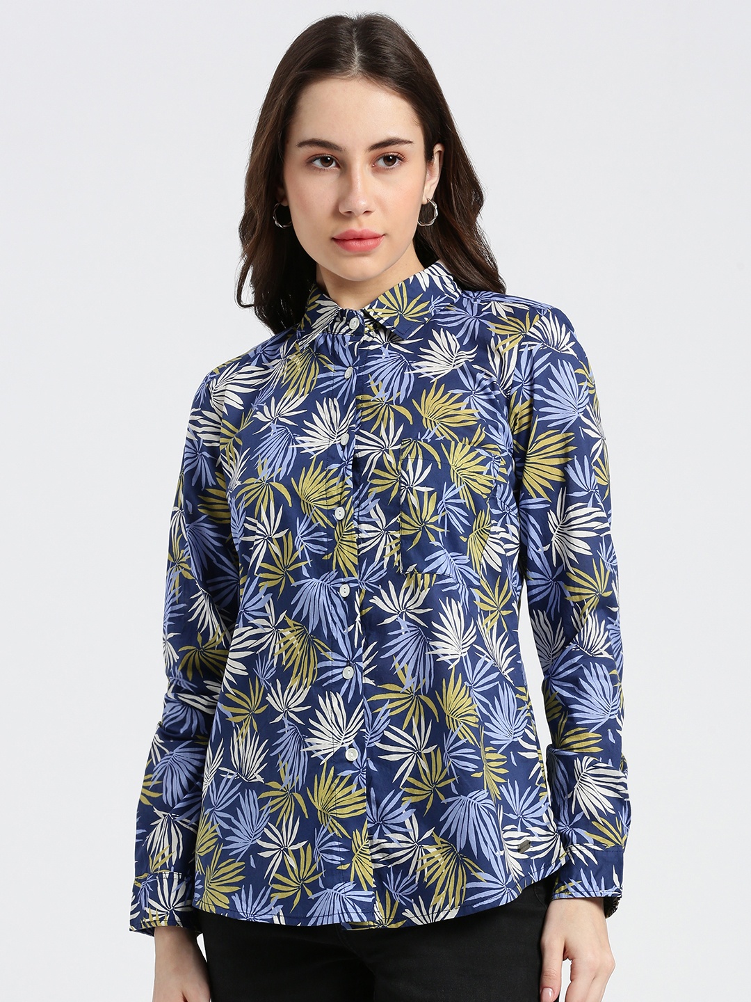 

Grit and Flair Women Comfort Fit Spread Collar Floral Printed Cotton Casual Shirt, Navy blue