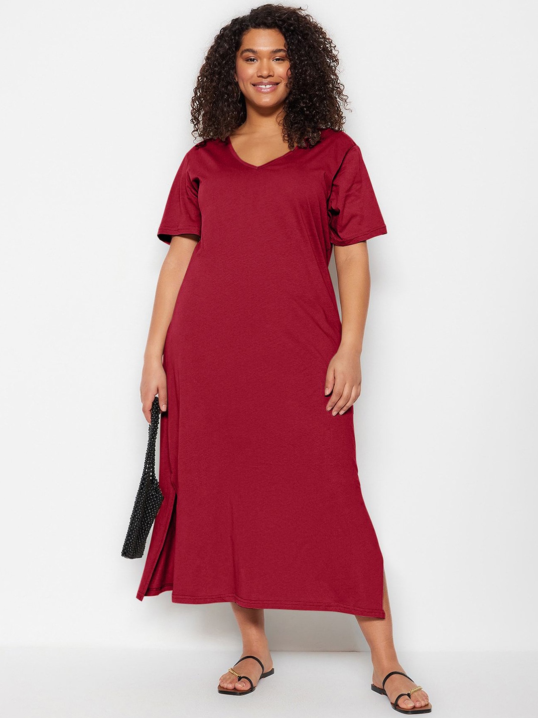 

Trendyol V-Neck Short Sleeves Cotton T-shirt Midi Dress, Red