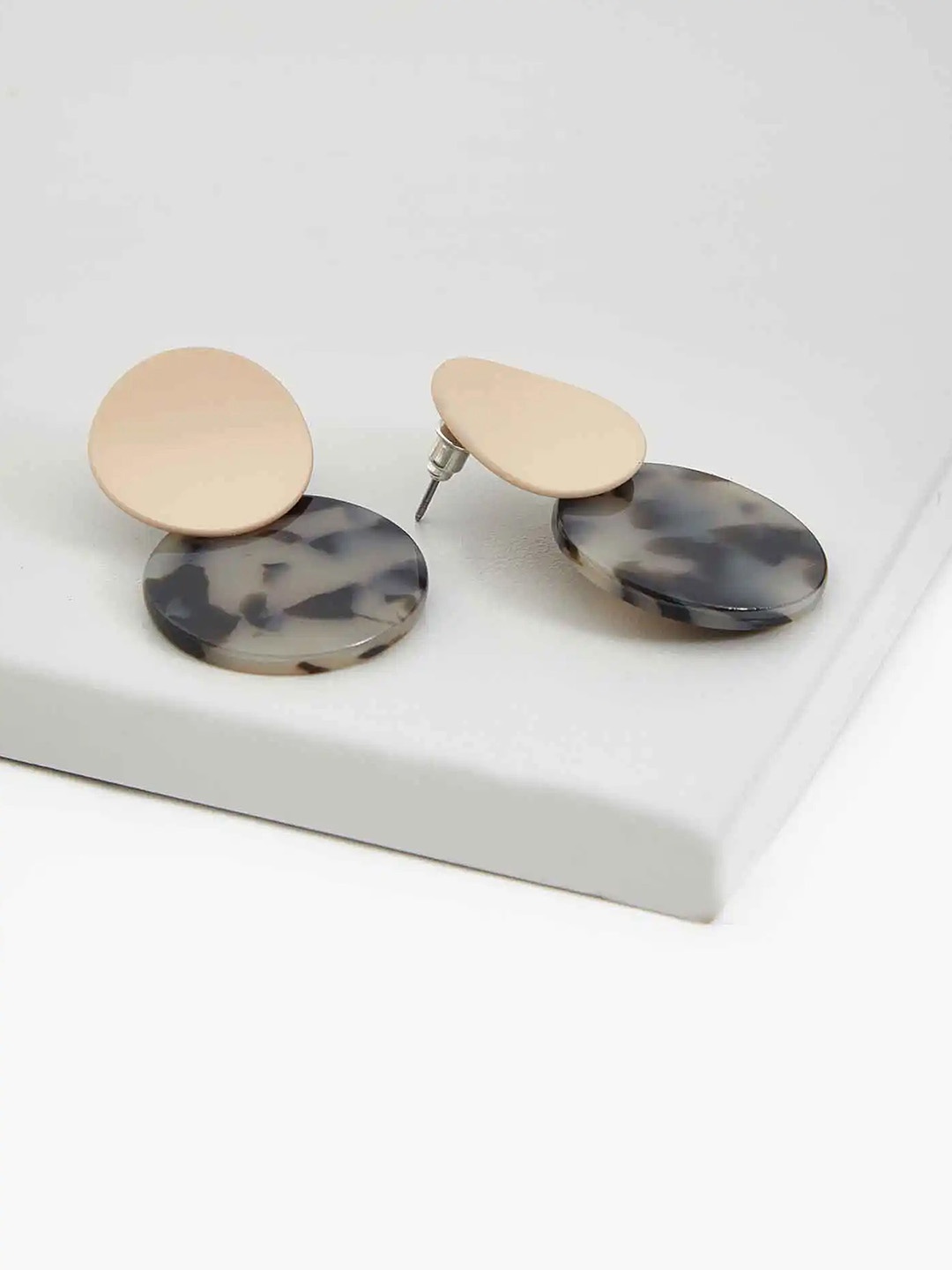 

Rhea Rhodium-Plated Theta Acetate Drop Earrings, Black