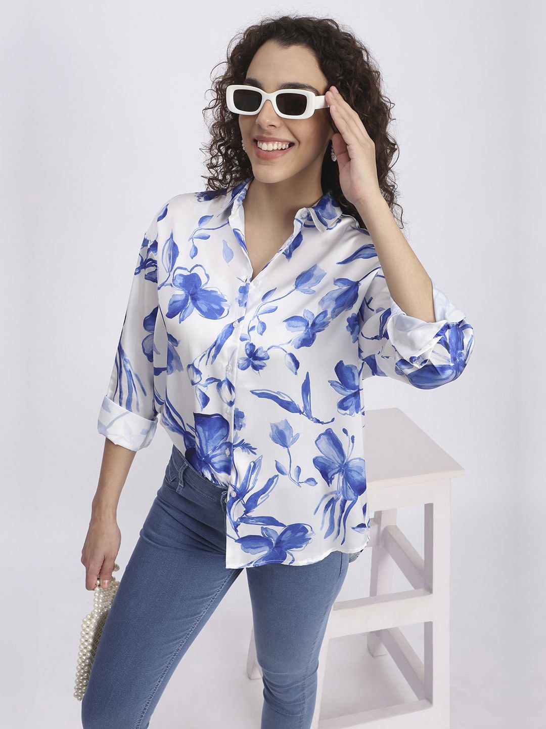 

R&B Floral Print Roll-Up Sleeves Shirt Style Top, White