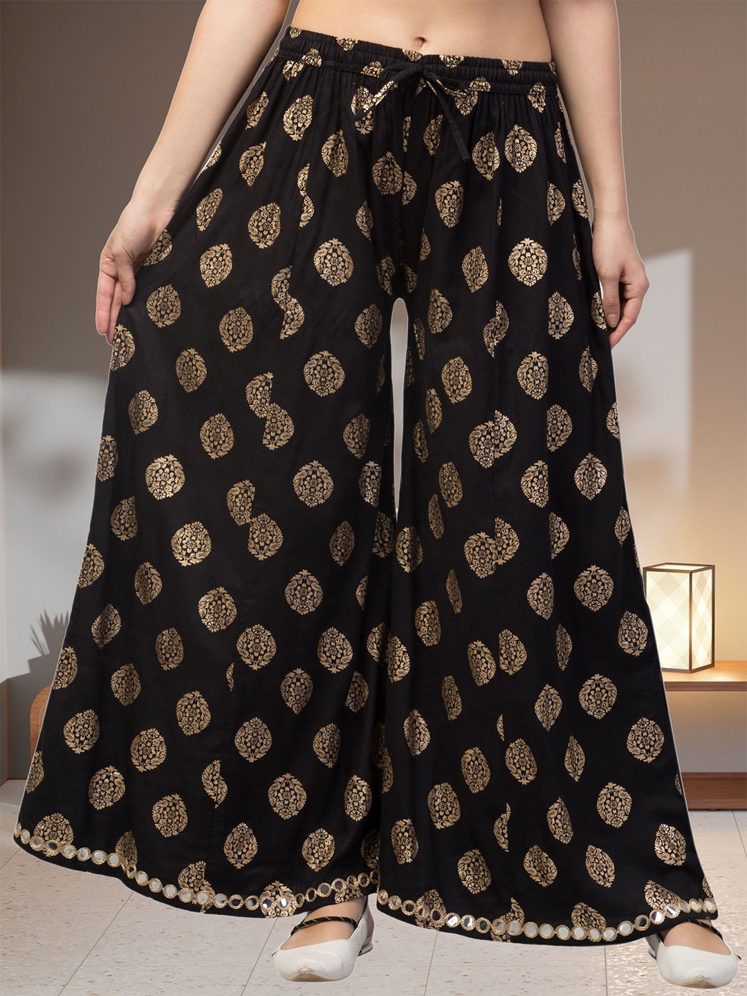 

FAMBEE Women Ethnic Motifs Printed Flared Palazzos, Black