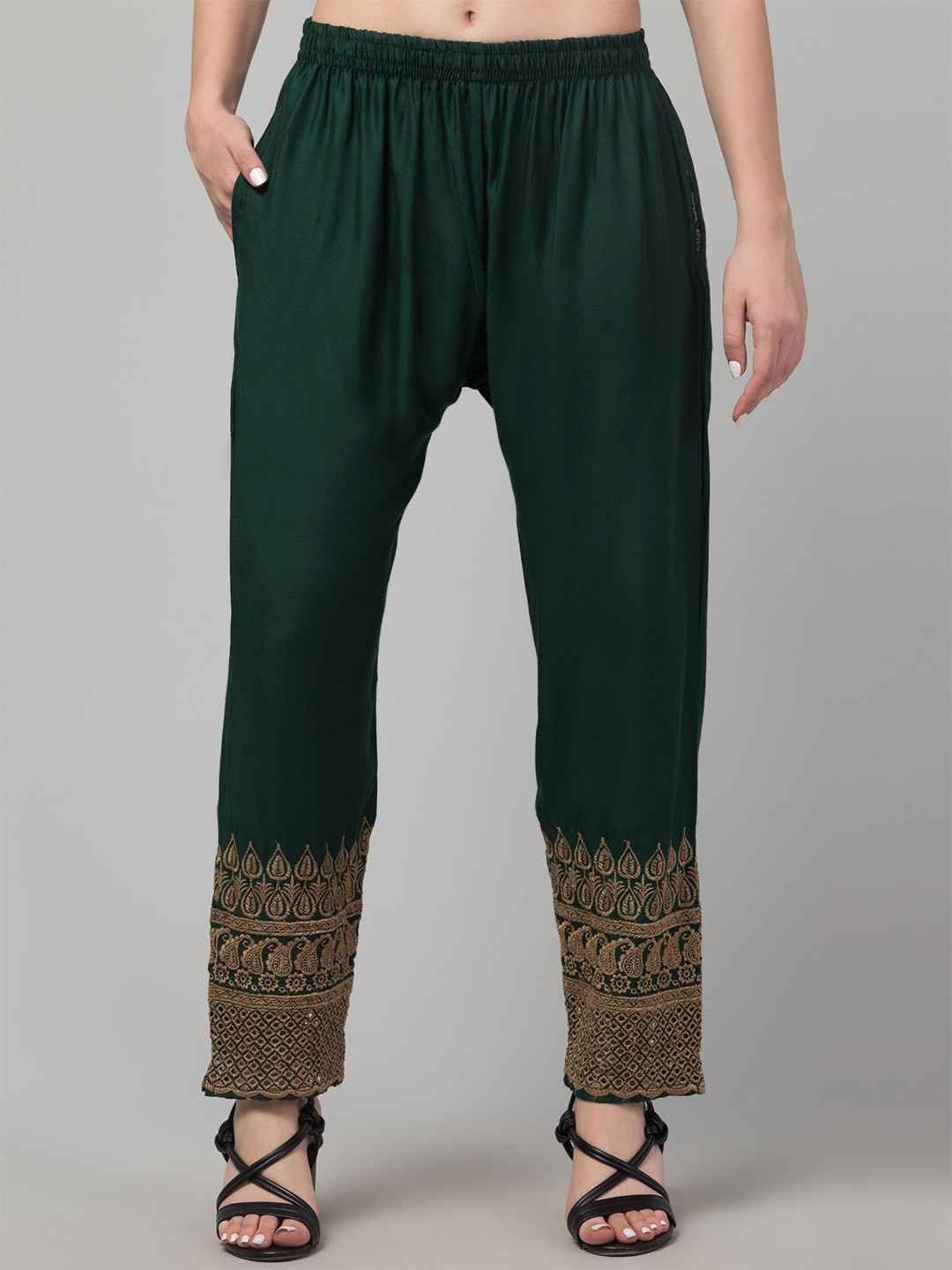 

FAMBEE Embroidered High Rise Flared Fit Trouser, Green