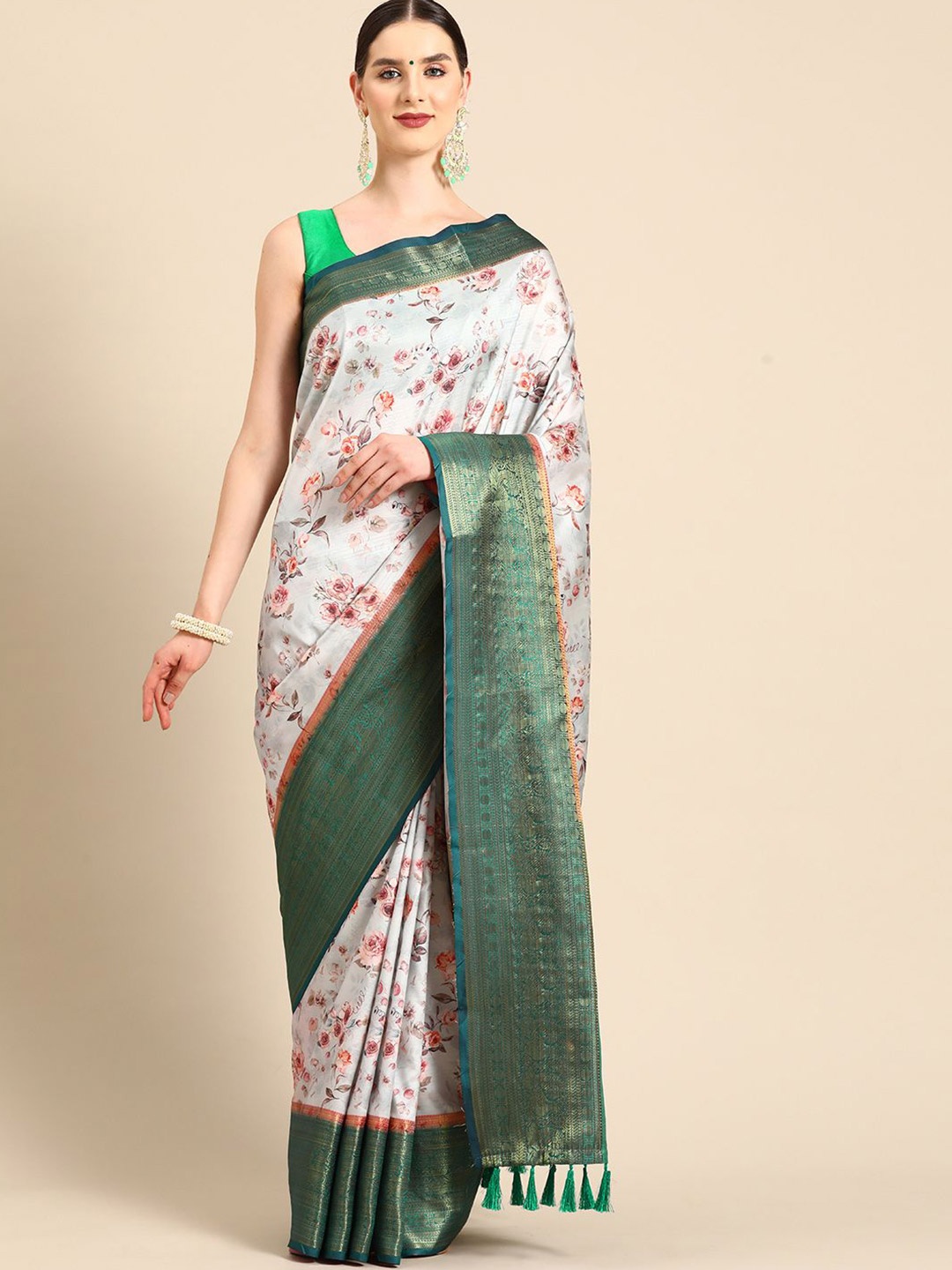 

DIVASTRI Banarasi Soft Silk Floral Digital Printed Saree With Woven Border & Pallu, Grey