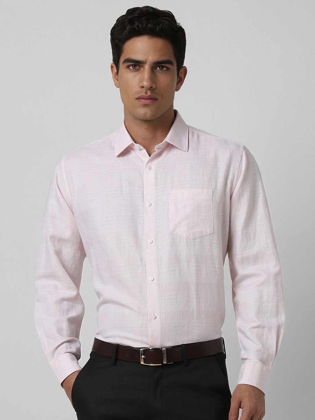 

Van Heusen Men Spread Collar Textured Linen Formal Shirt, Pink