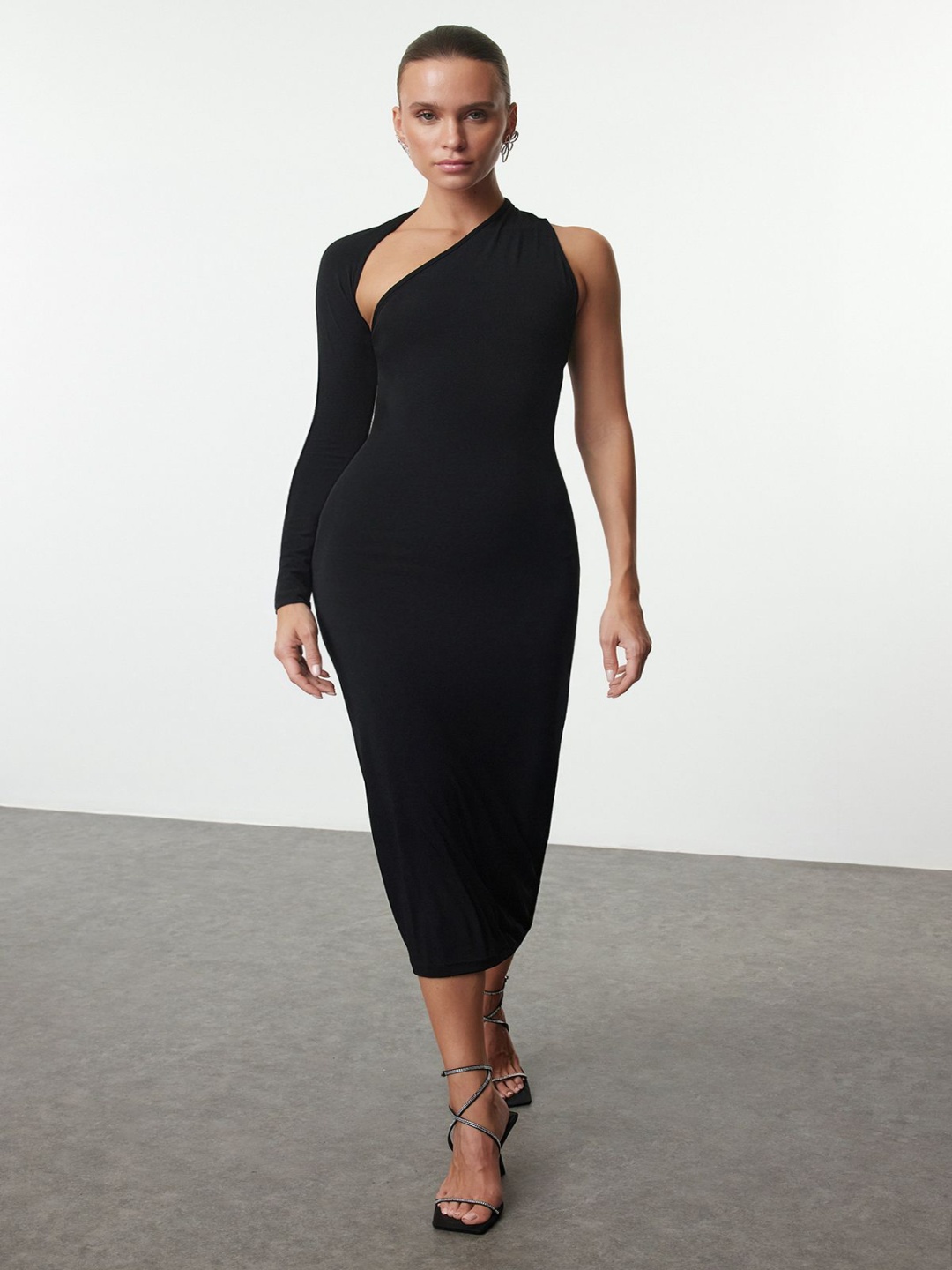 

Trendyol Midi Dress, Na