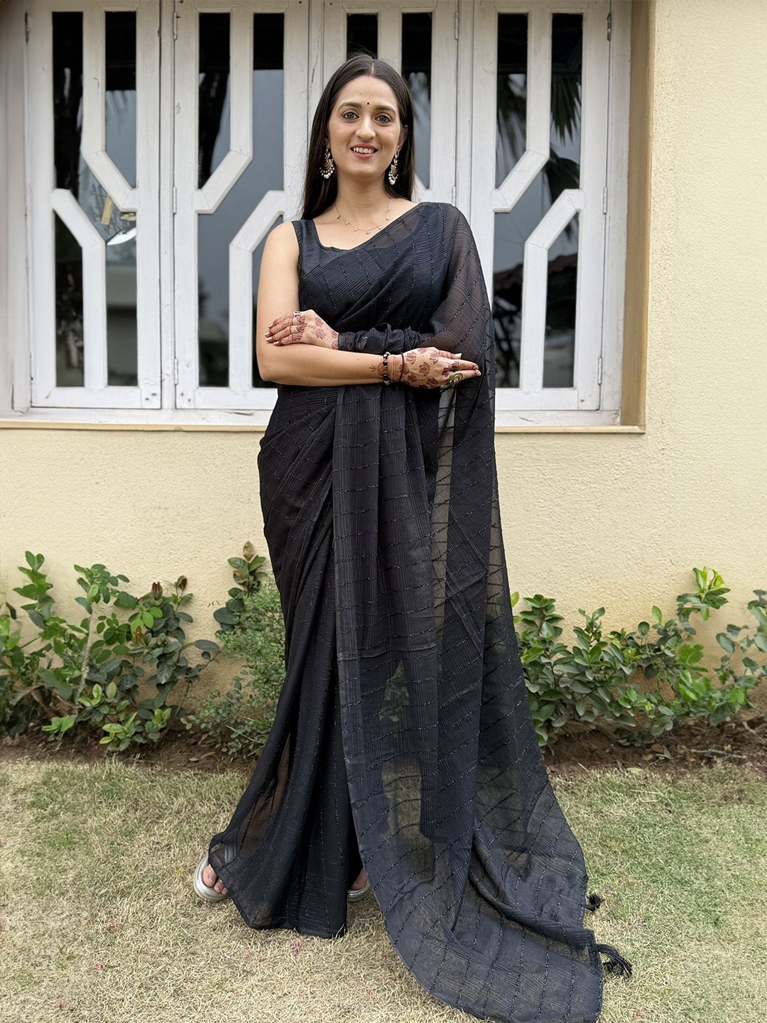 

A TO Z CART Striped Pure Chiffon Saree, Black