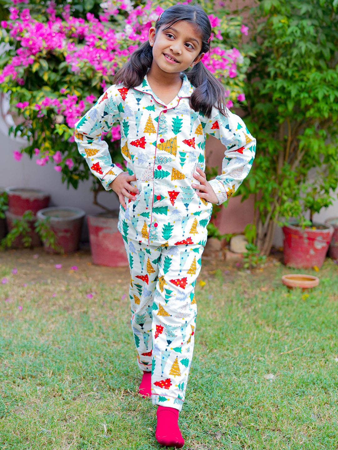 

MYZUIE Kids Conversational Printed Pure Cotton Night suit, White