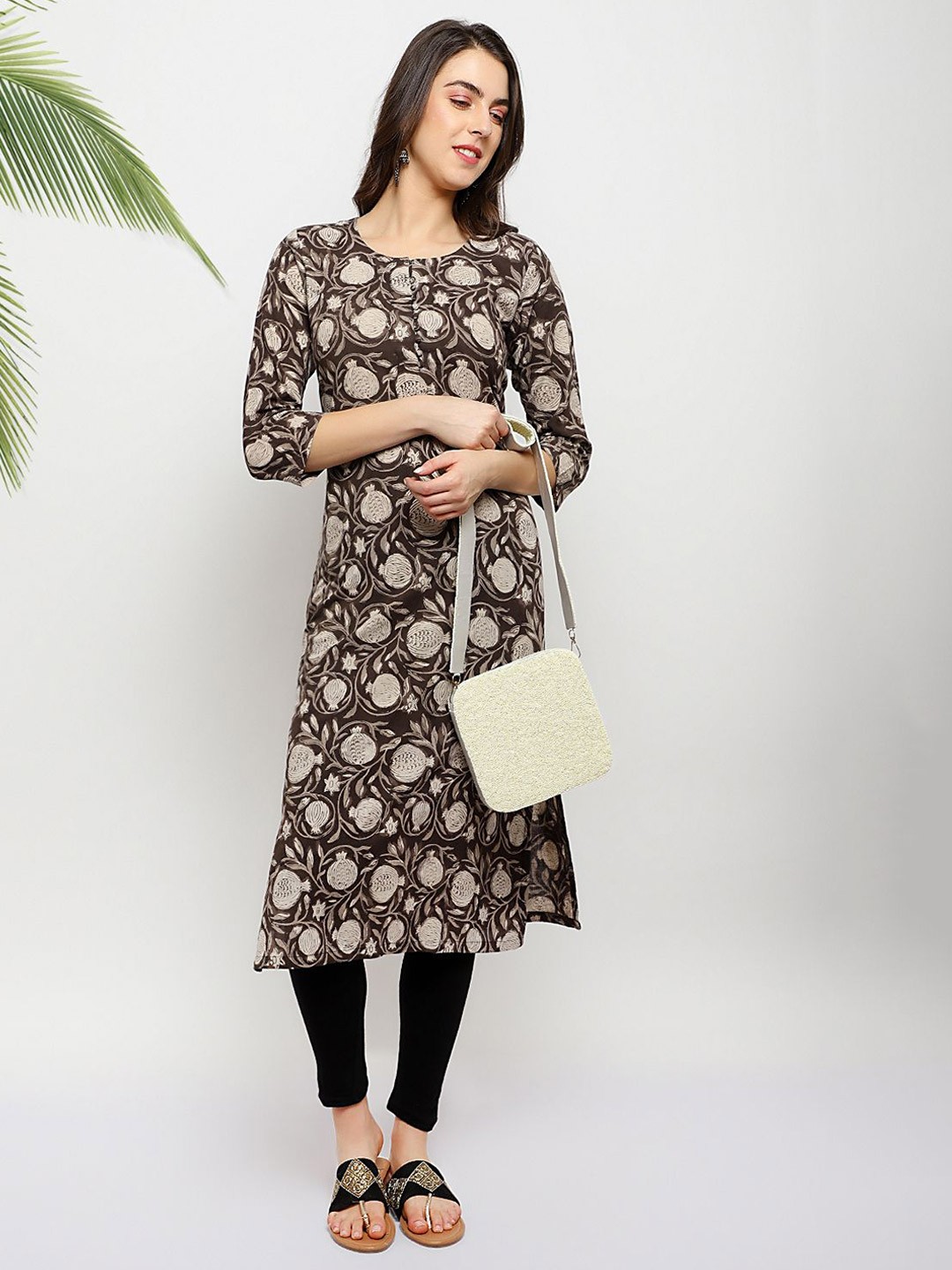 

PALASH Women Ethnic Motifs Printed Kurta, Brown