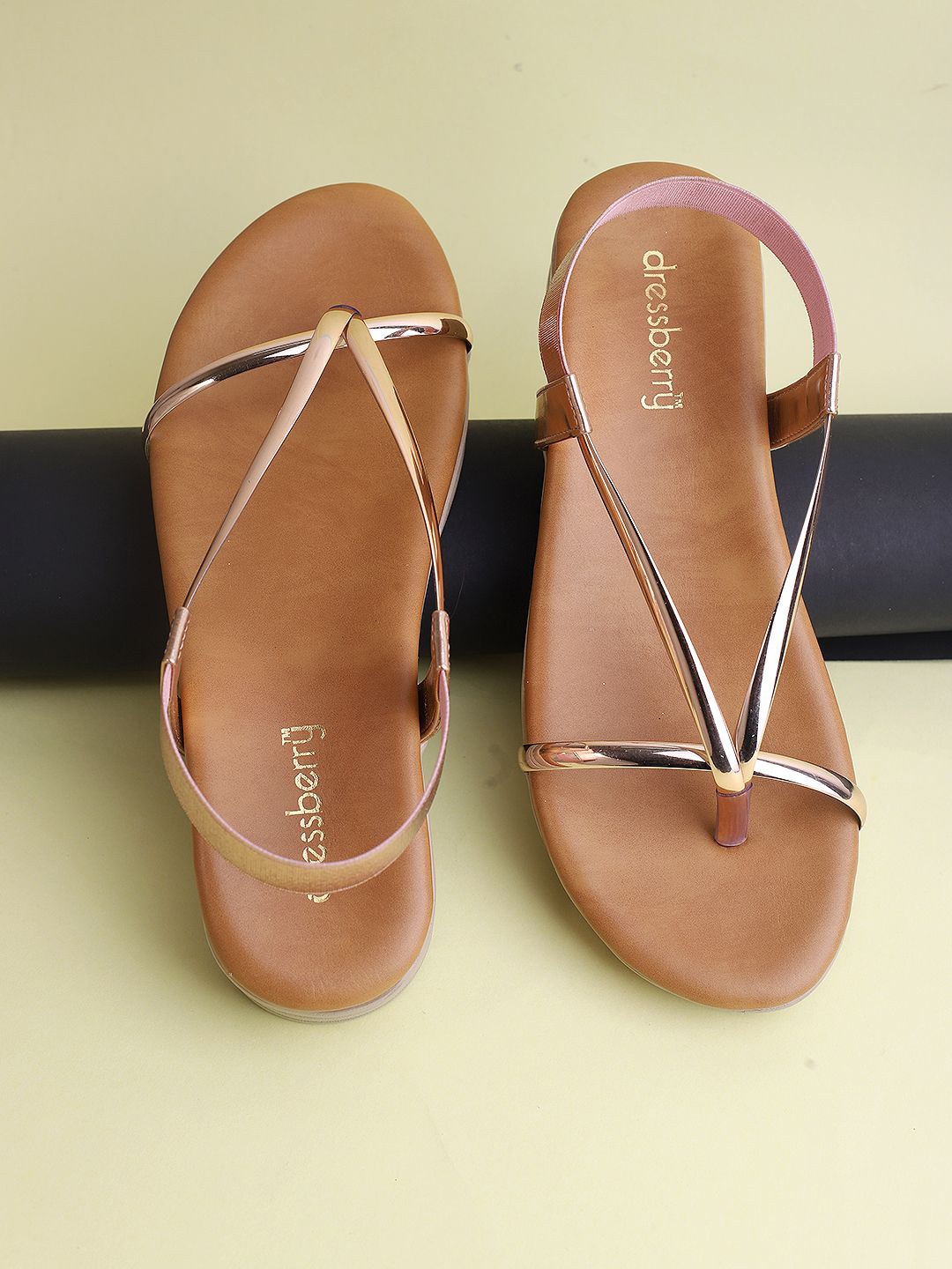

DressBerry Women Open Toe Flats with Bows, Pink