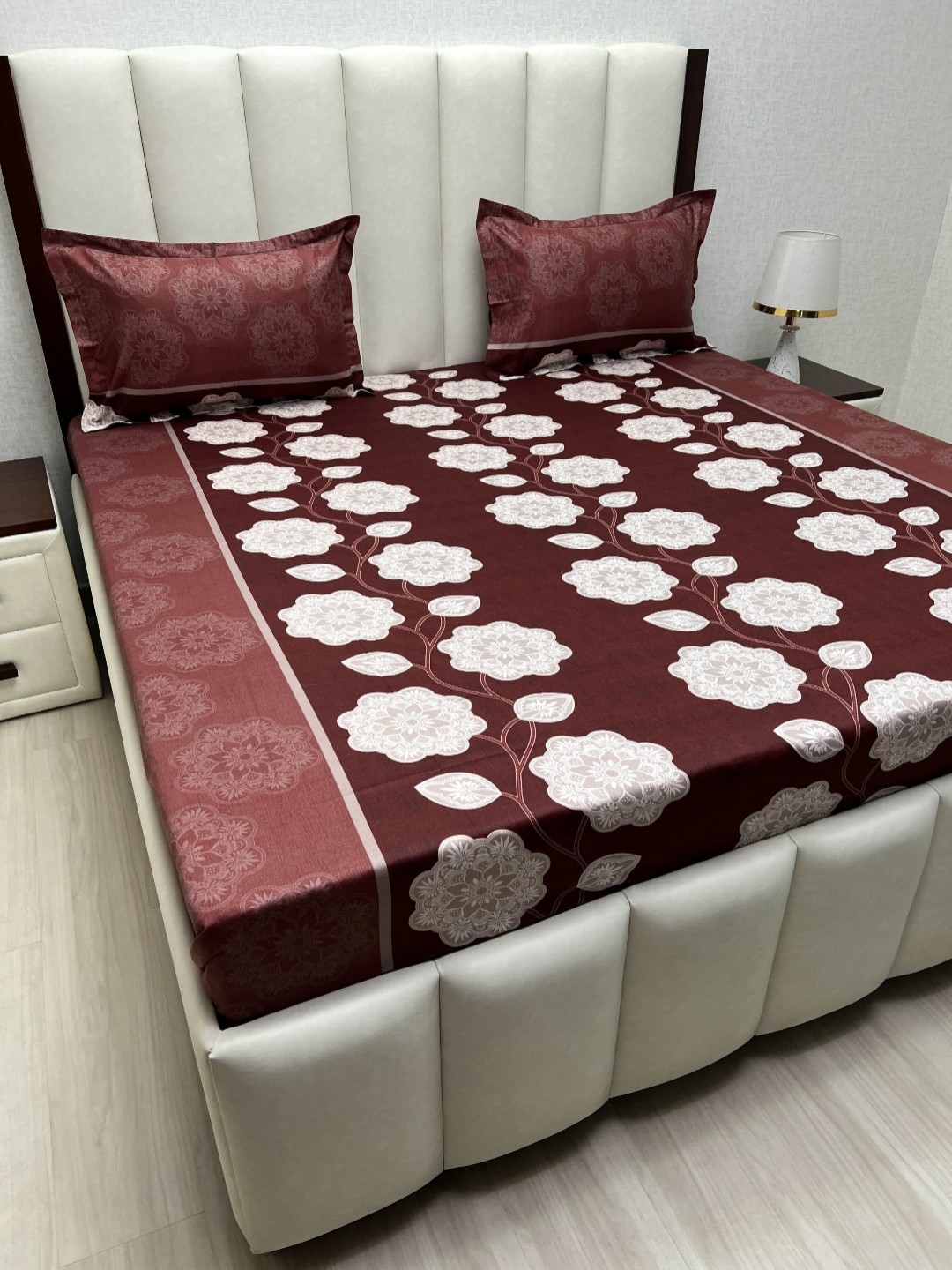 

Pure Decor Passion Fur Maroon Printed 210 TC Pure Cotton Queen Bedsheet Set 2.28m x 2.54 m