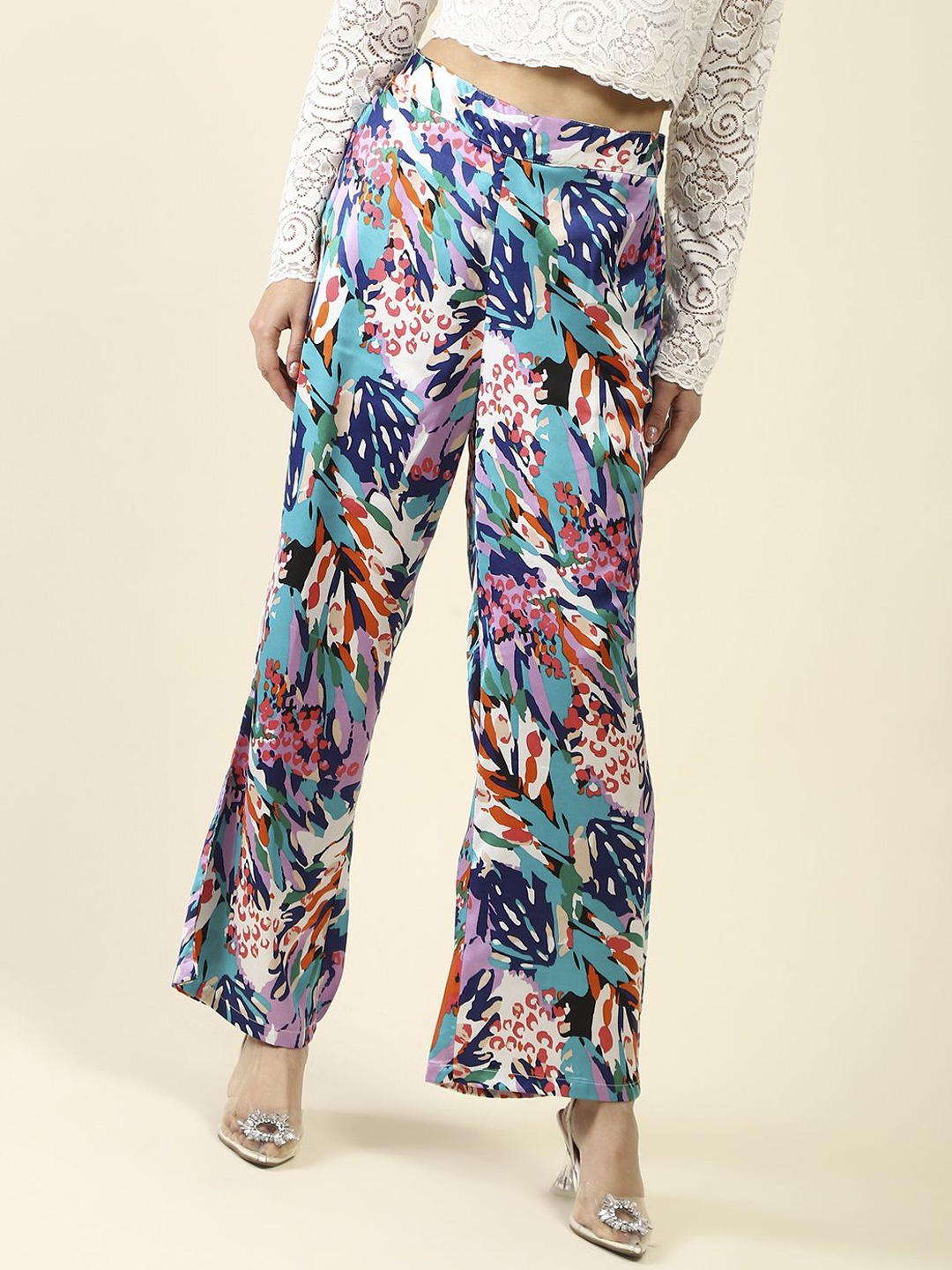 

StyleCast X SERA Women Printed Relaxed Straight Leg Straight Fit Easy Wash Trousers, Off white