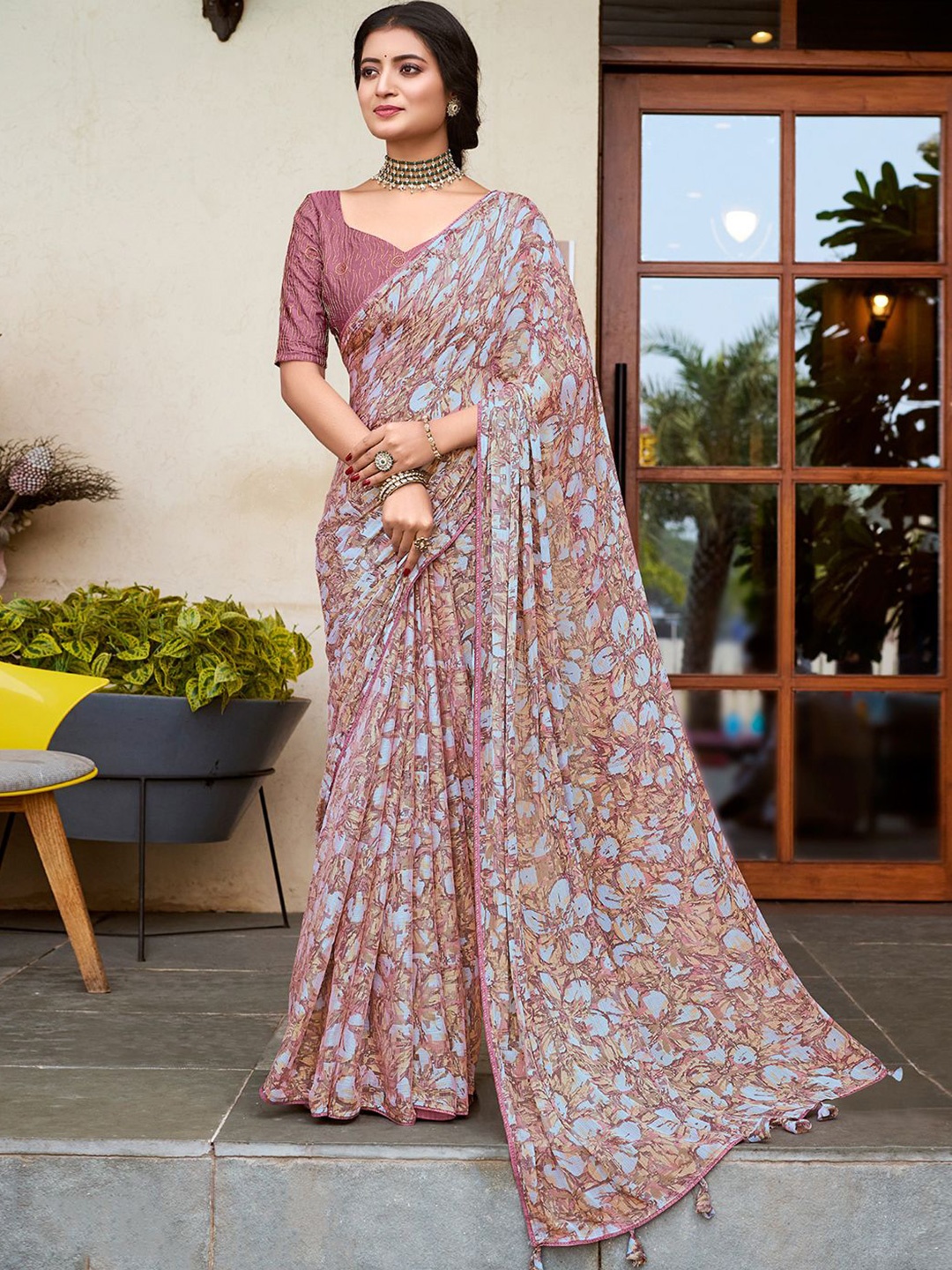 

Panzora Floral Beads and Stones Bagru Saree, Pink